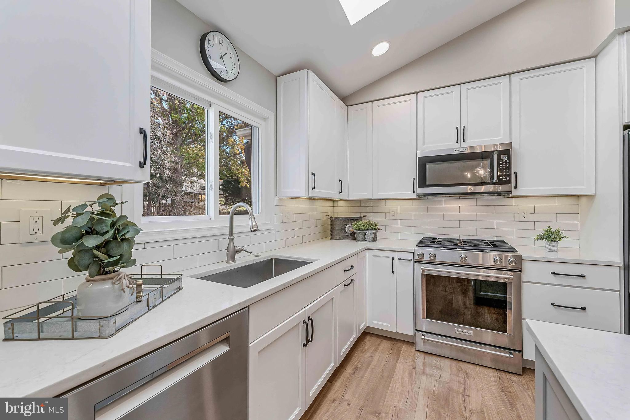 ARMFIELD ESTATES - Residential