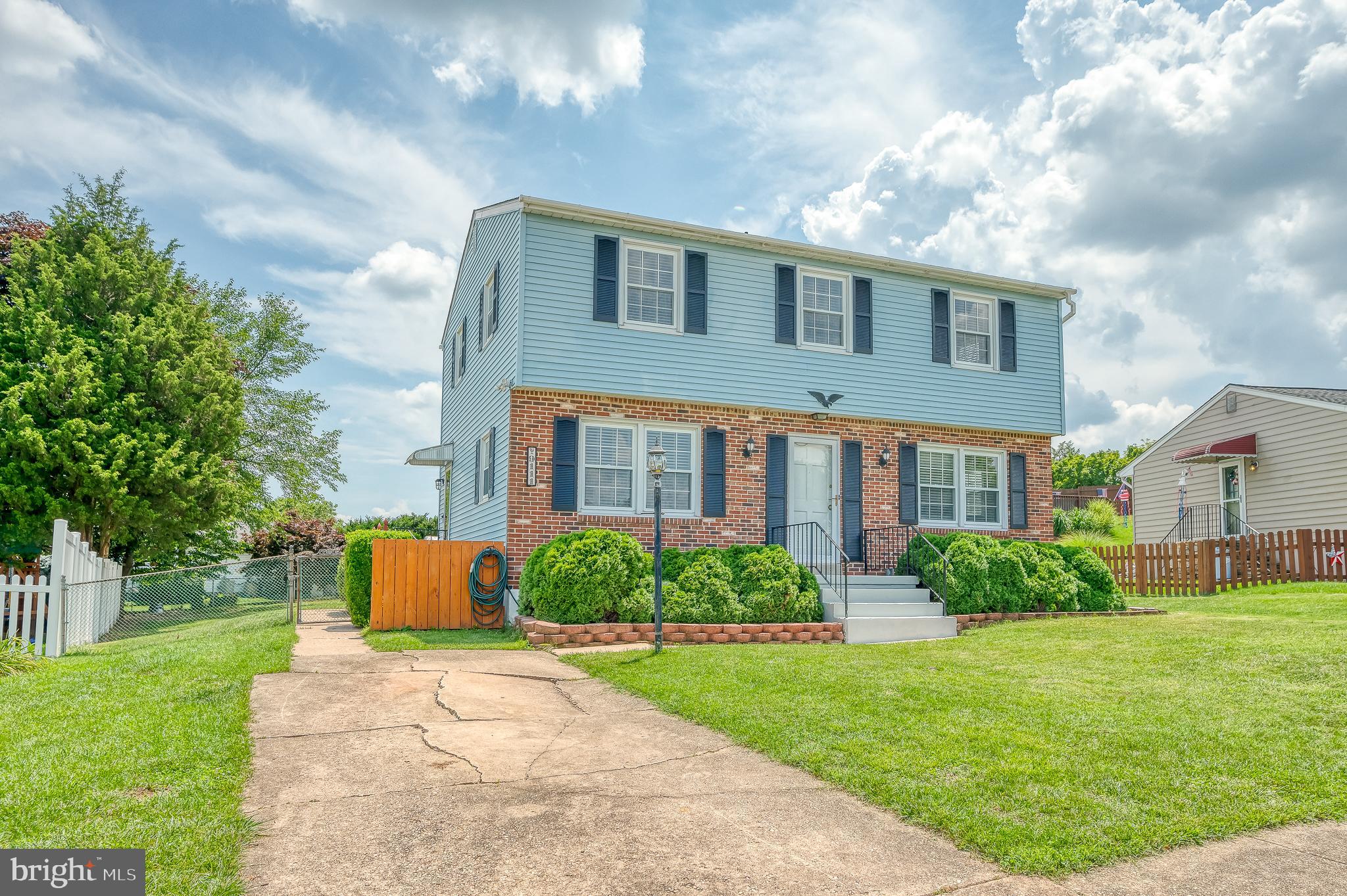 SILVERGATE VILLAGE - Residential