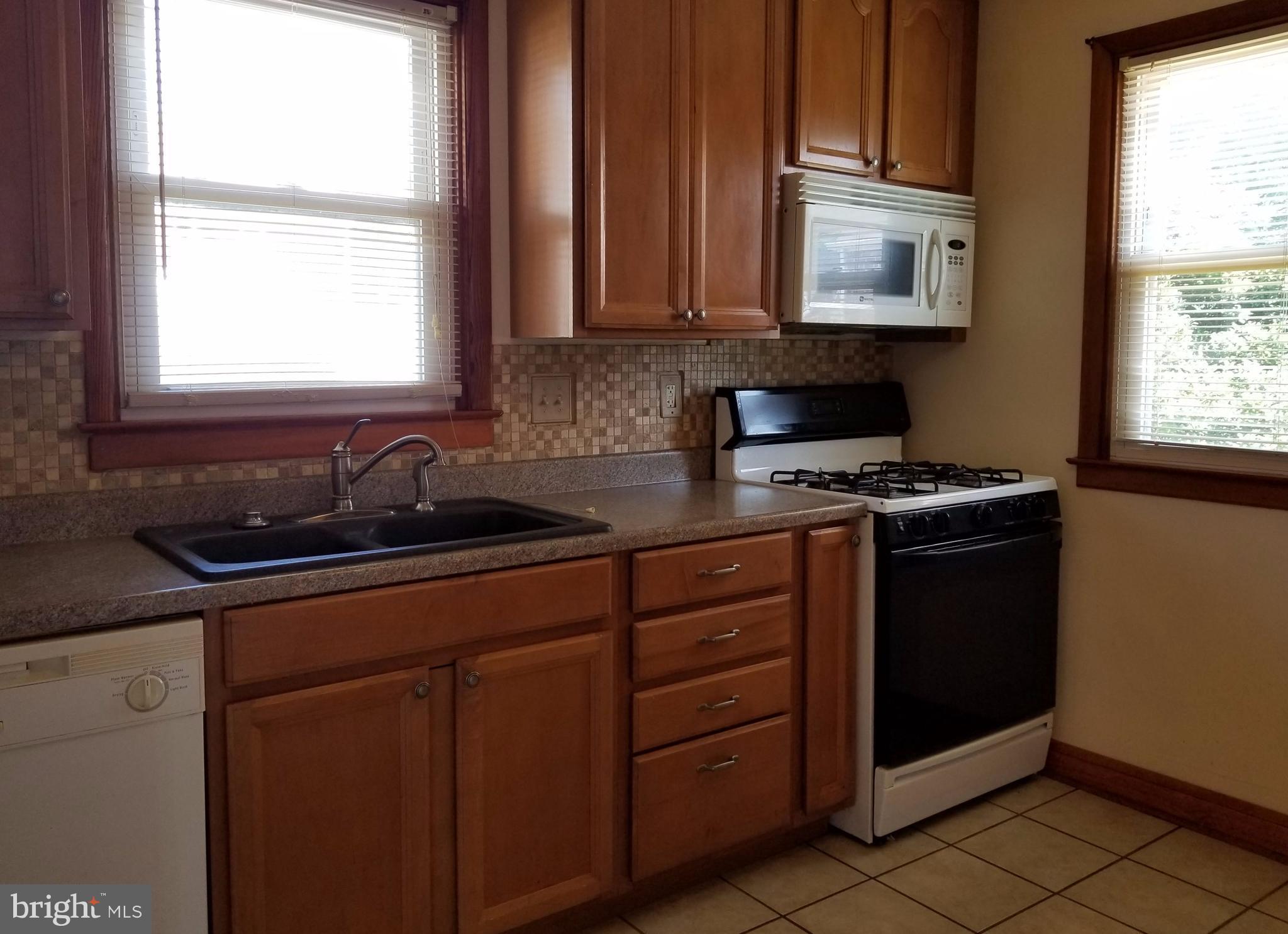 HILLBROOK - Residential