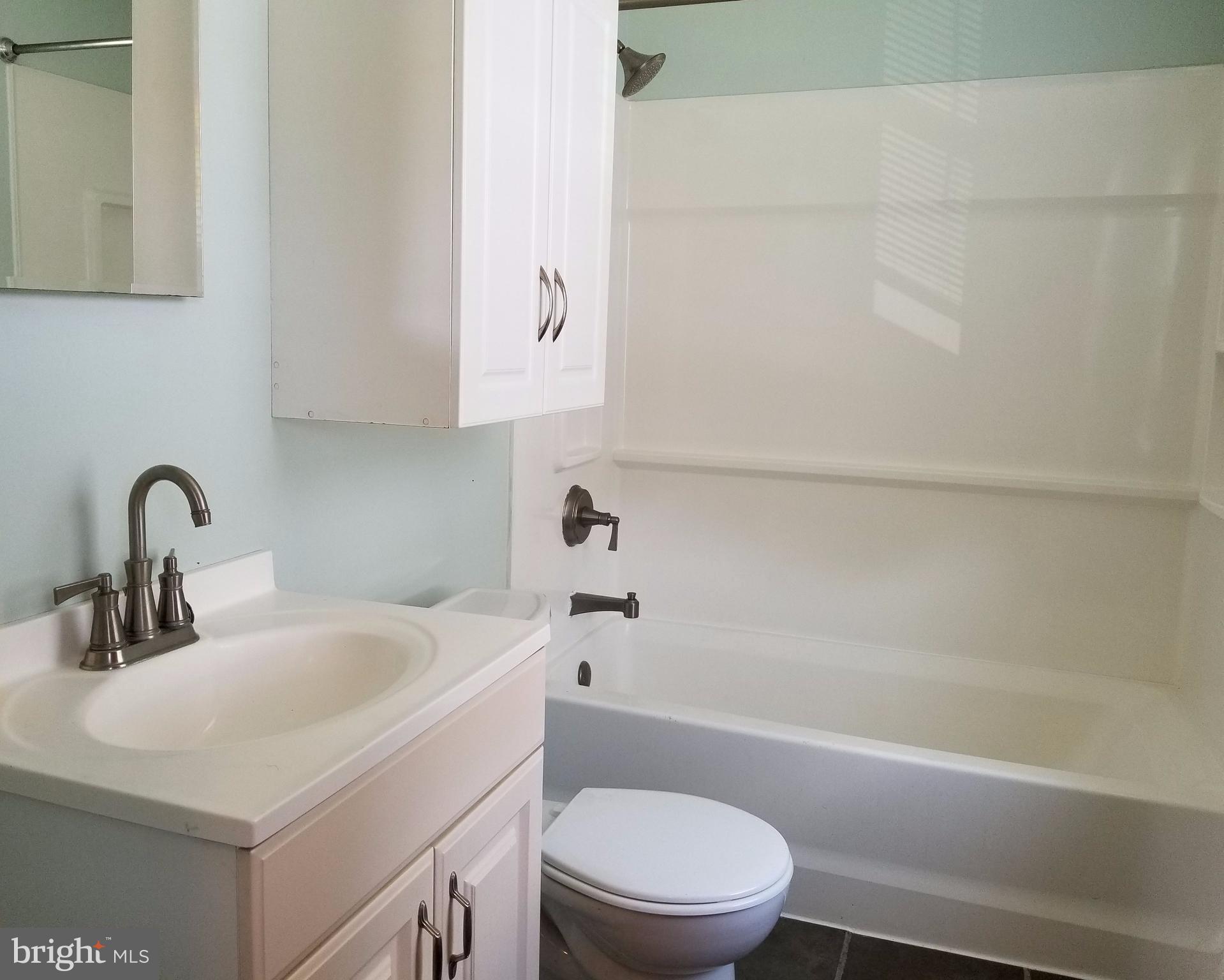 HILLBROOK - Residential