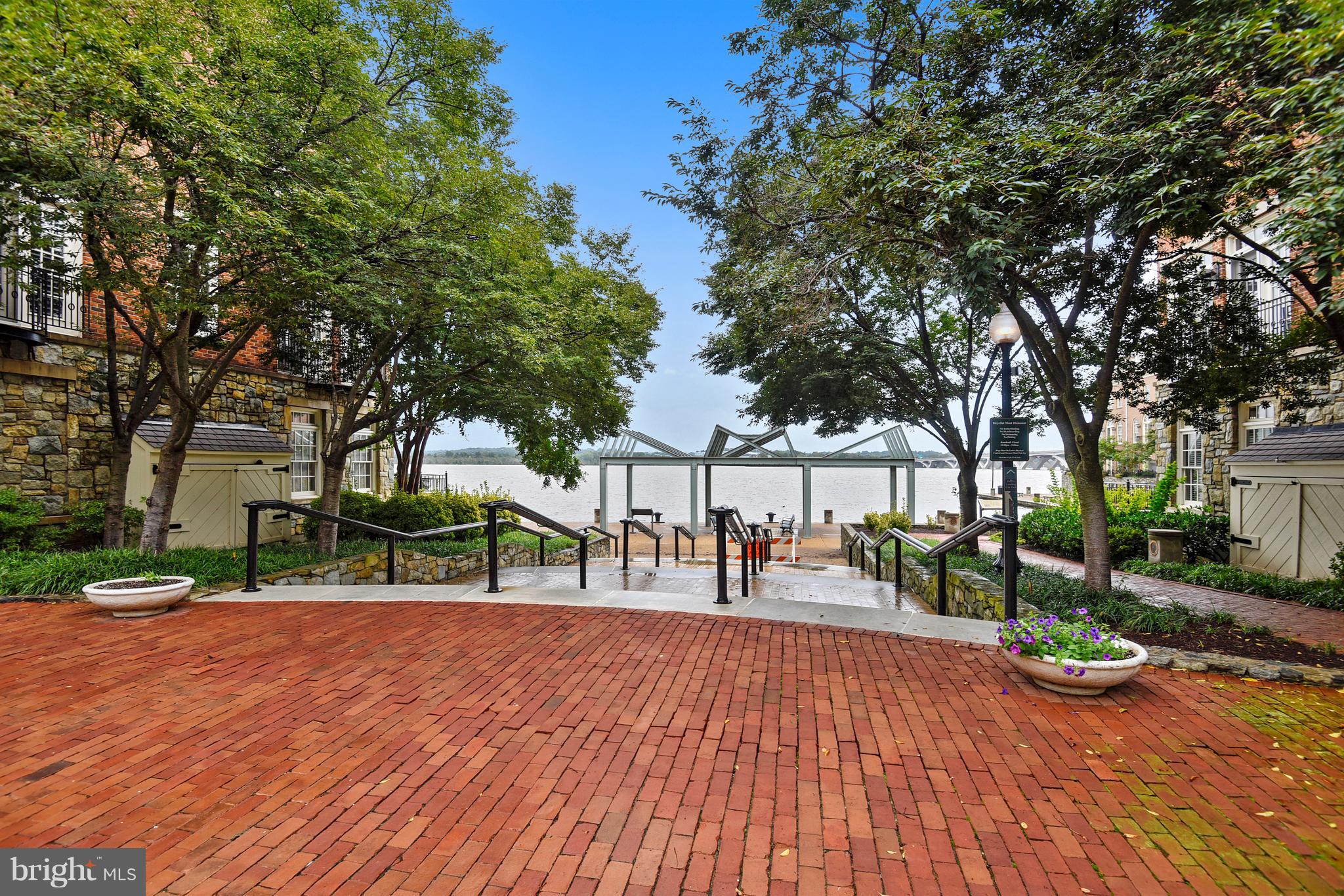 FORDS LANDING - Residential