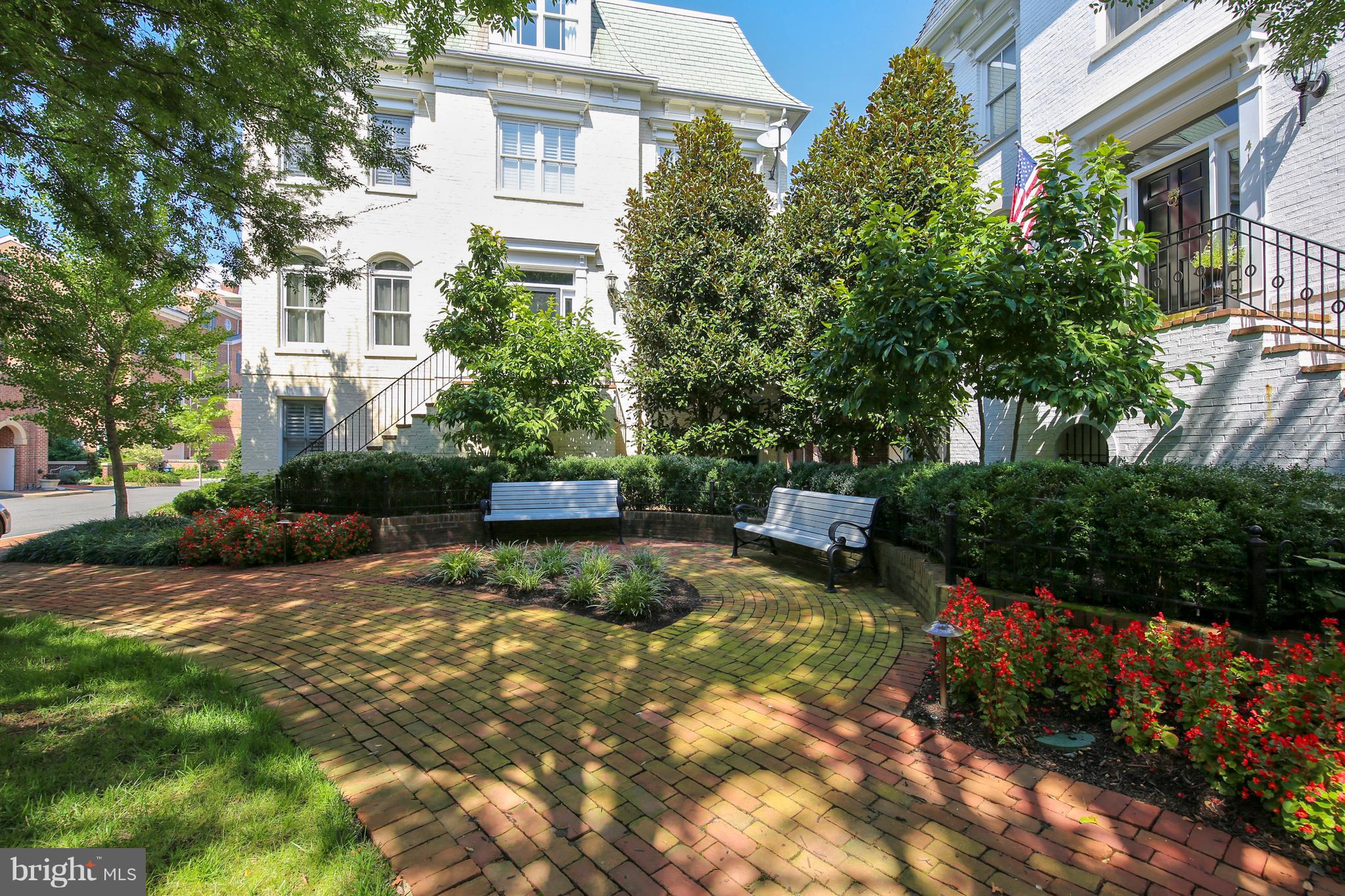 FORDS LANDING - Residential