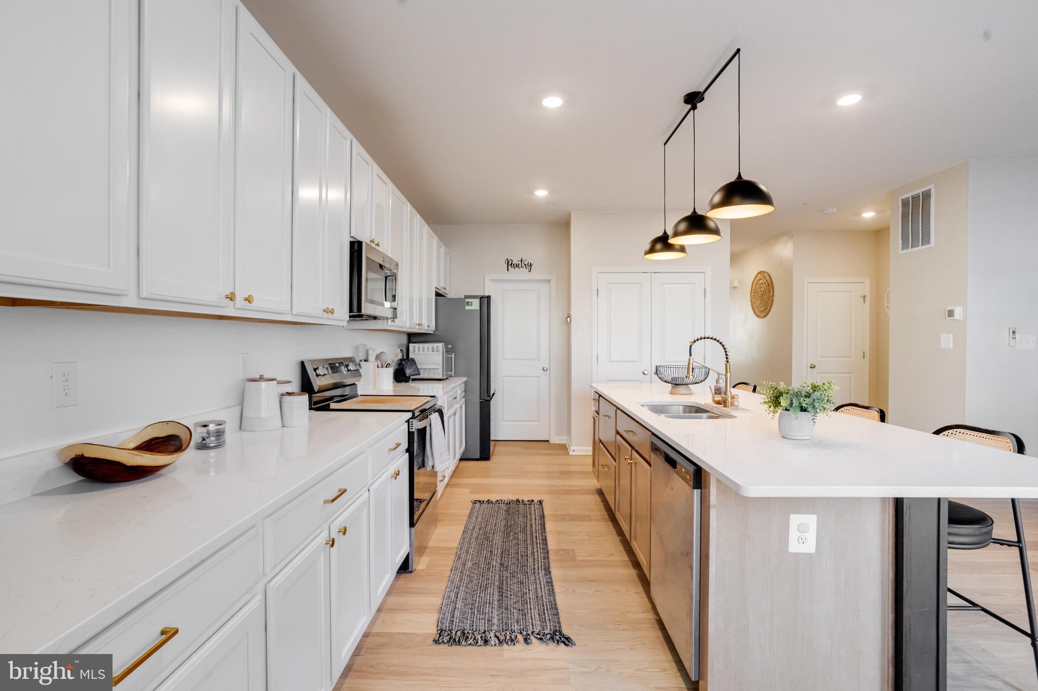 BEDROCK - Residential