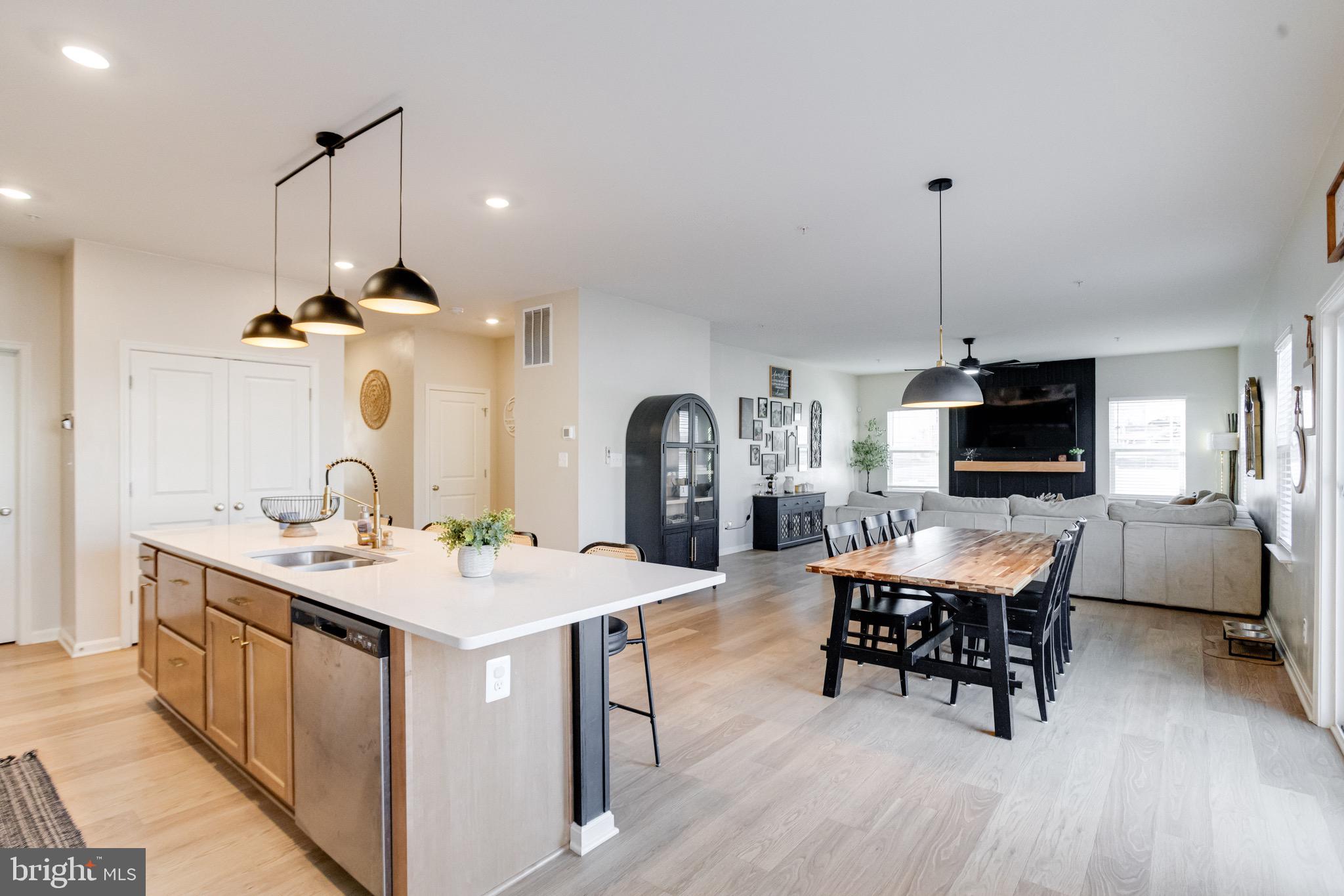 BEDROCK - Residential