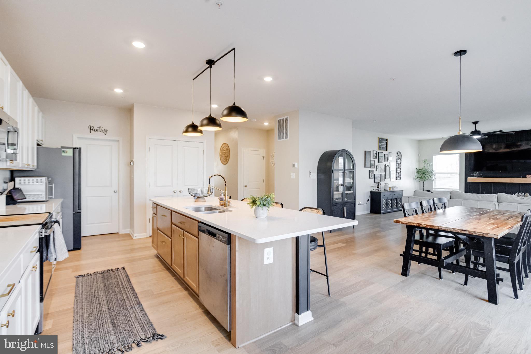 BEDROCK - Residential