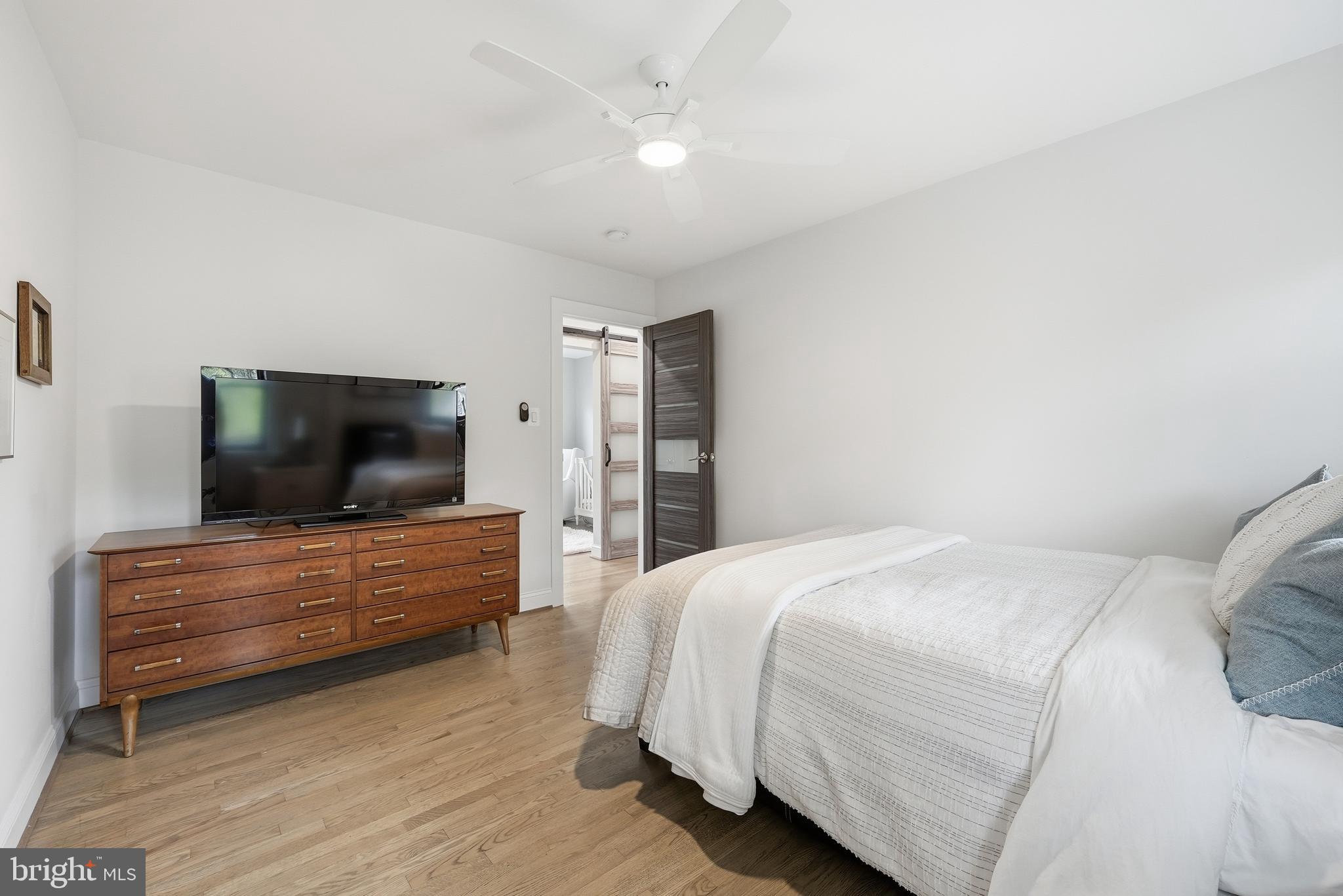 POTOMAC OUTSIDE - Residential