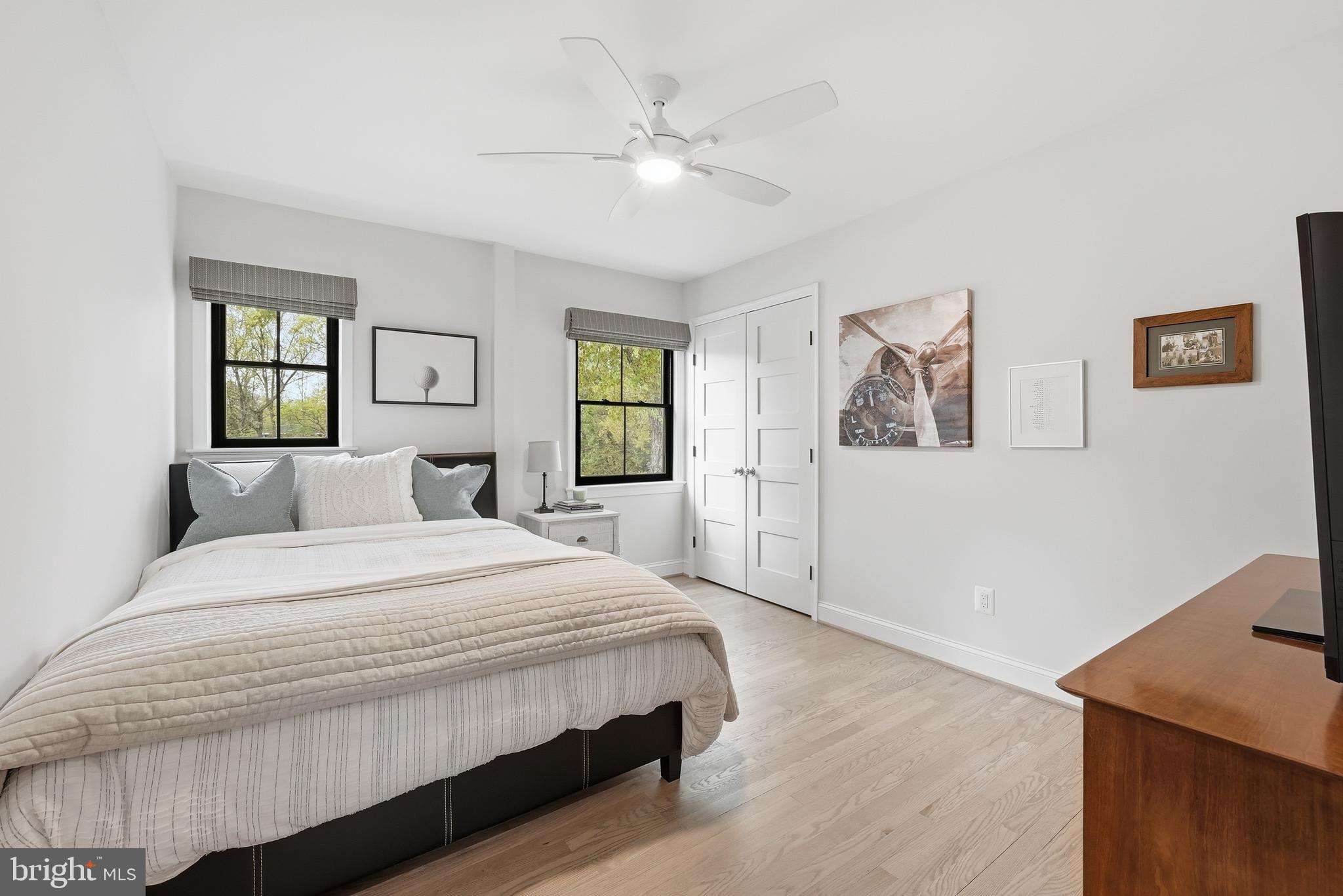 POTOMAC OUTSIDE - Residential