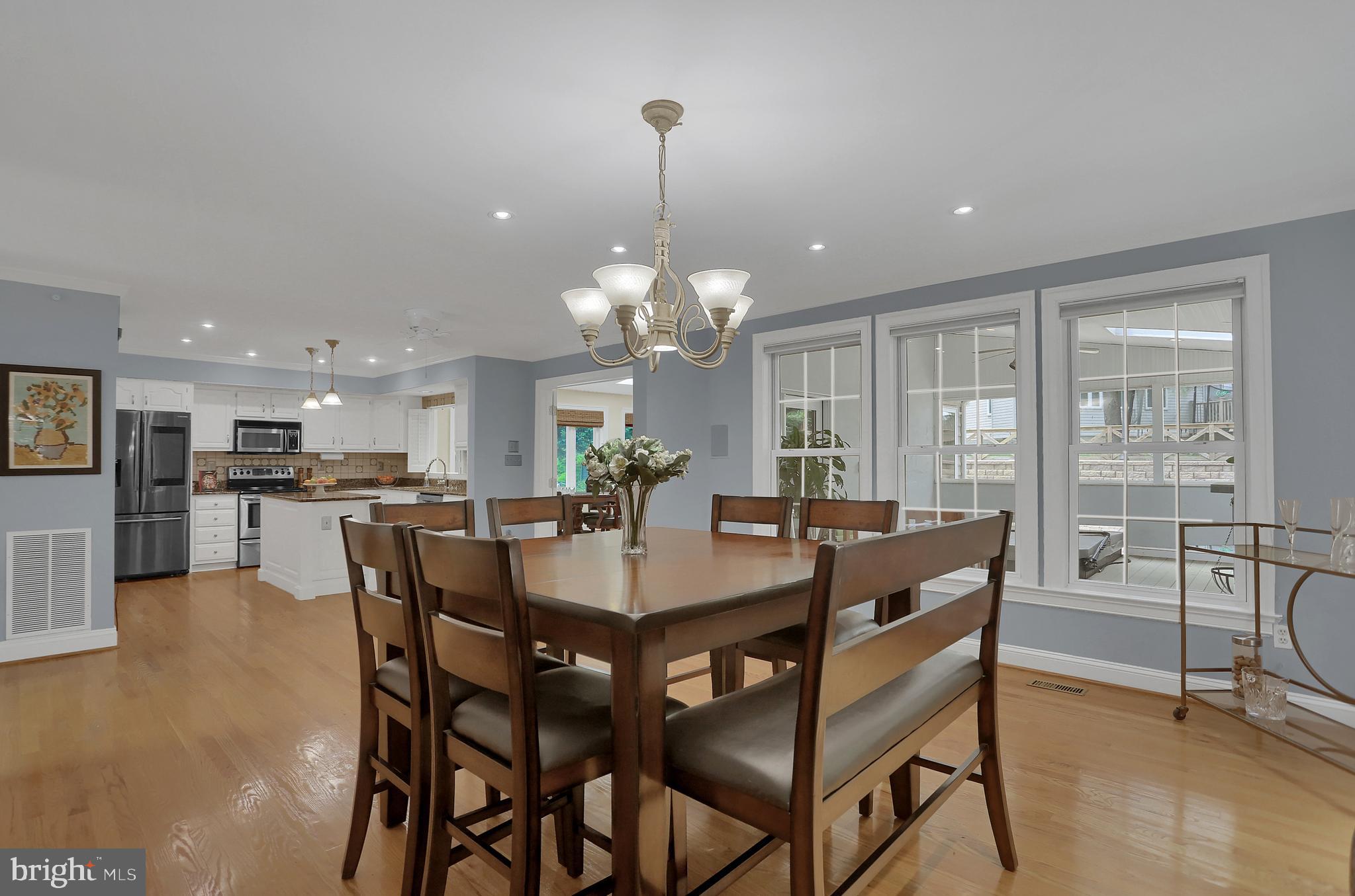 MARTIN MEADOWS - Residential