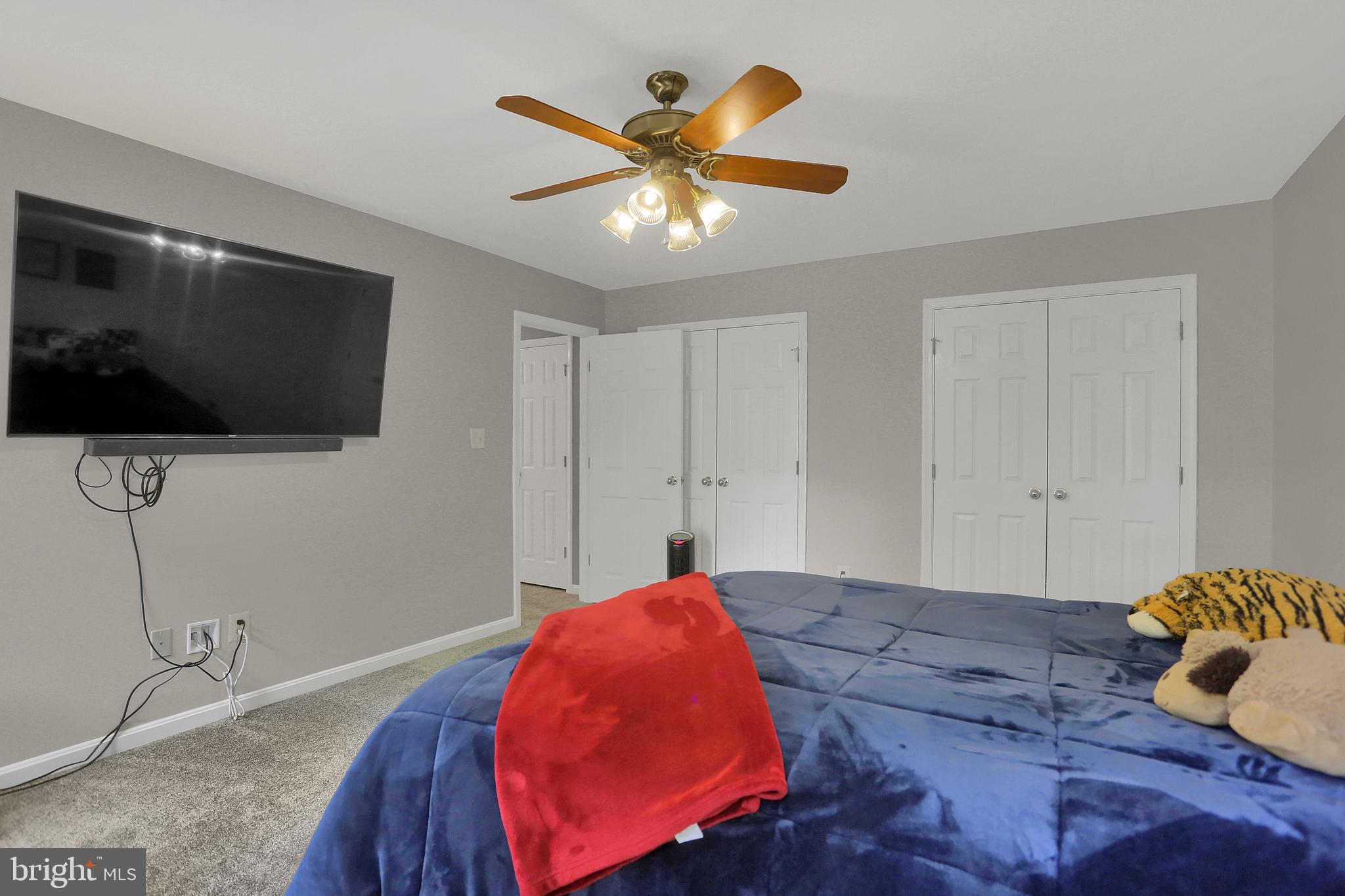 MARTIN MEADOWS - Residential