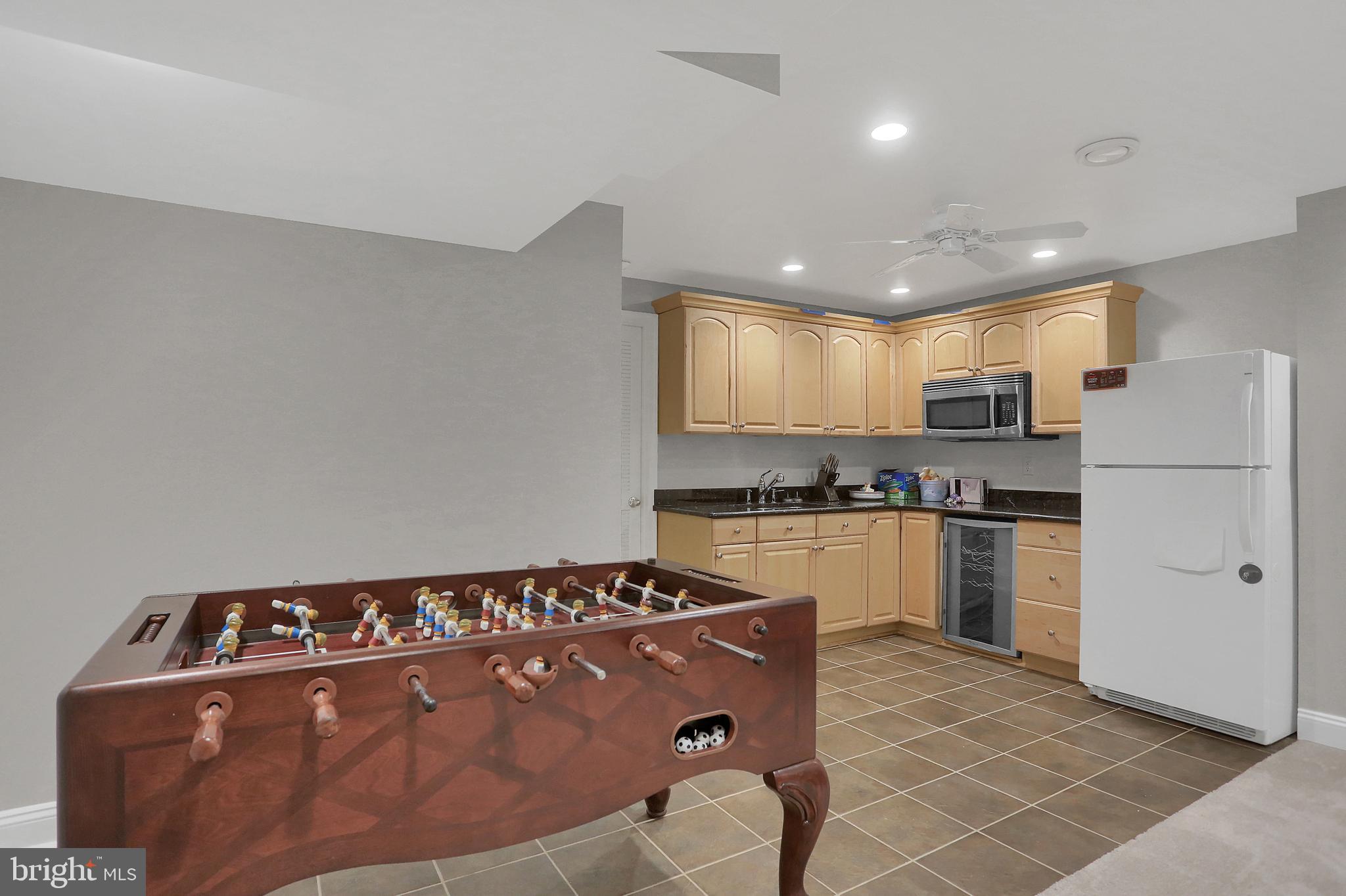 MARTIN MEADOWS - Residential