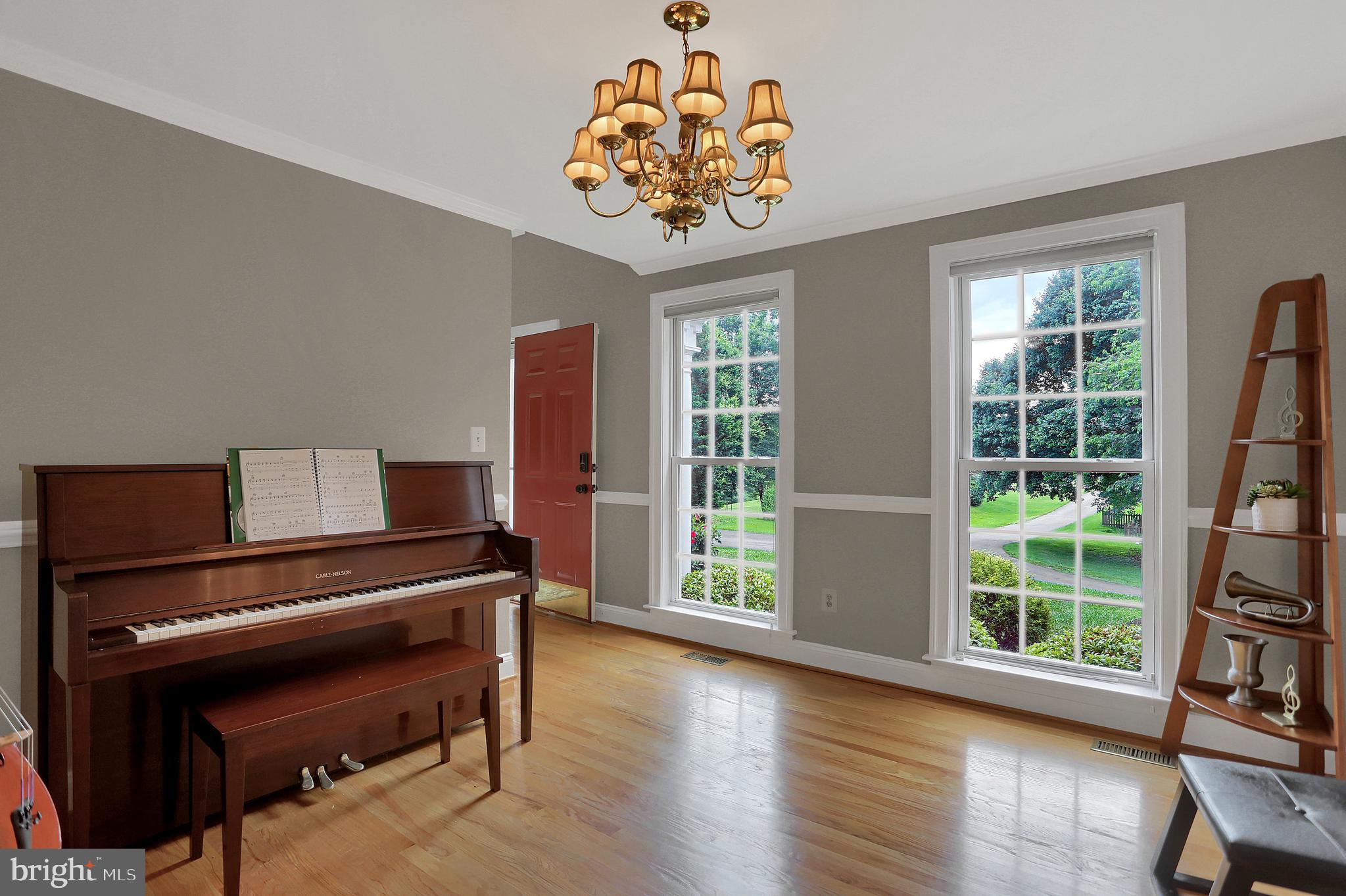 MARTIN MEADOWS - Residential