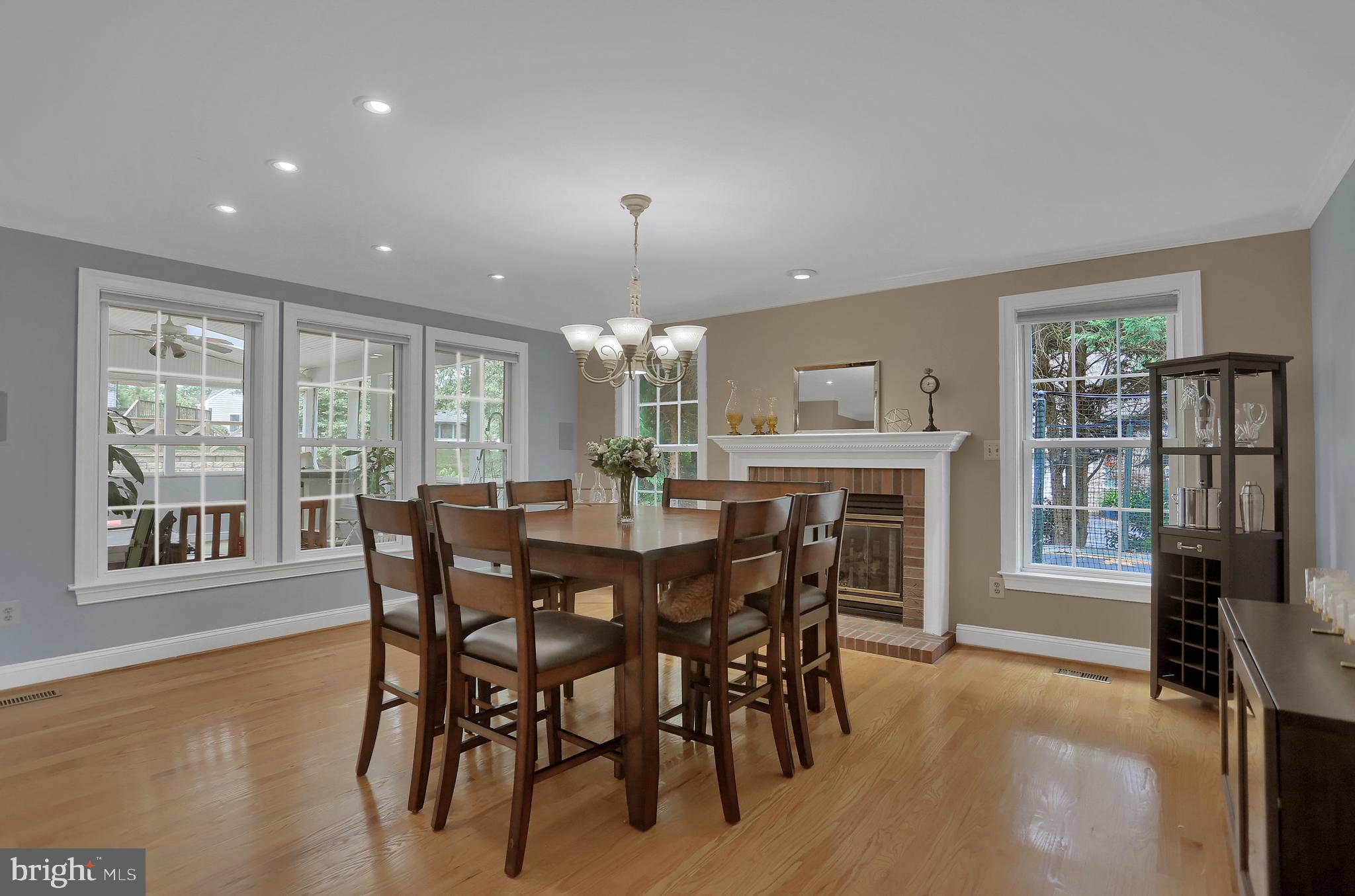 MARTIN MEADOWS - Residential