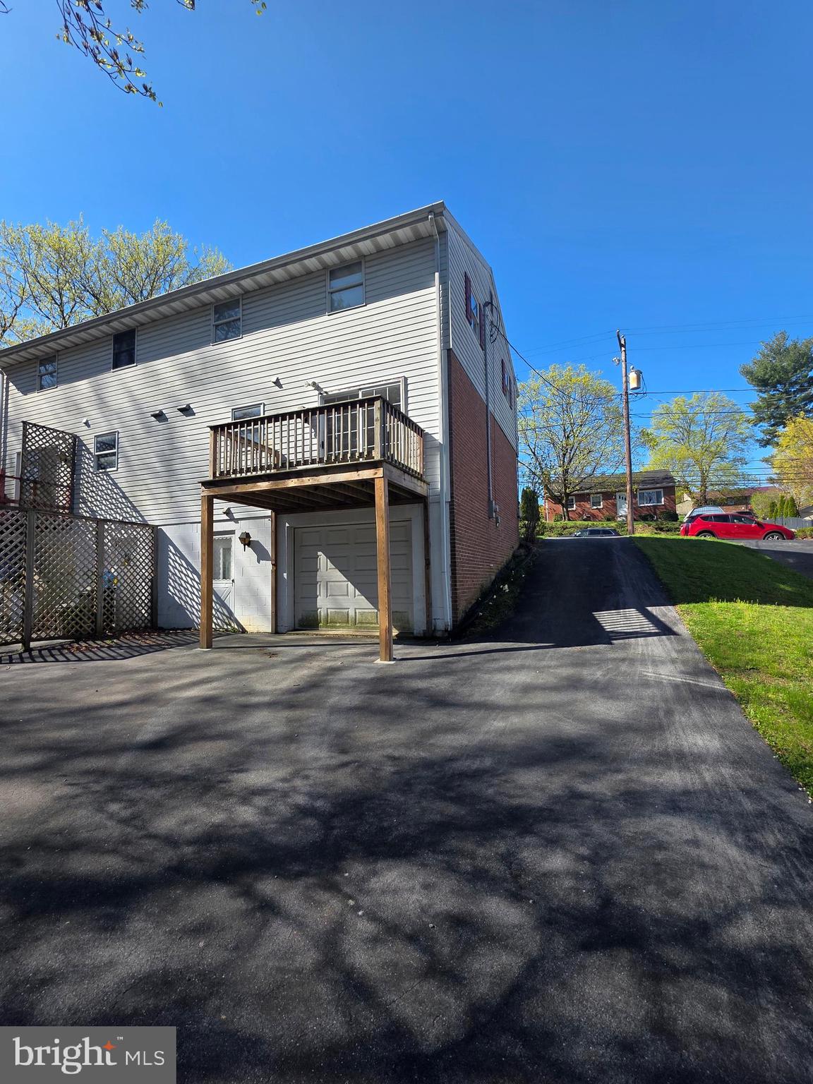 AKRON BOROUGH - Residential