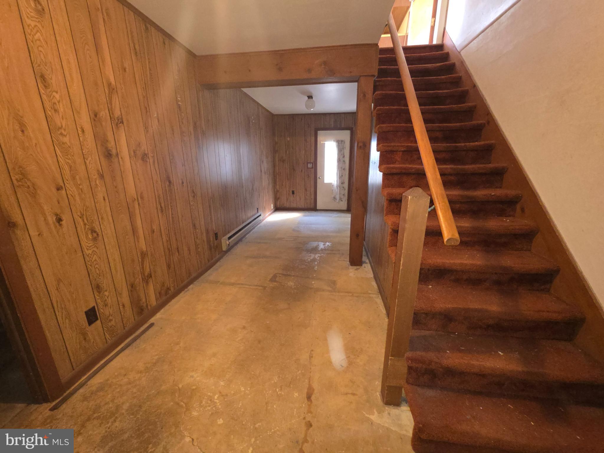 AKRON BOROUGH - Residential