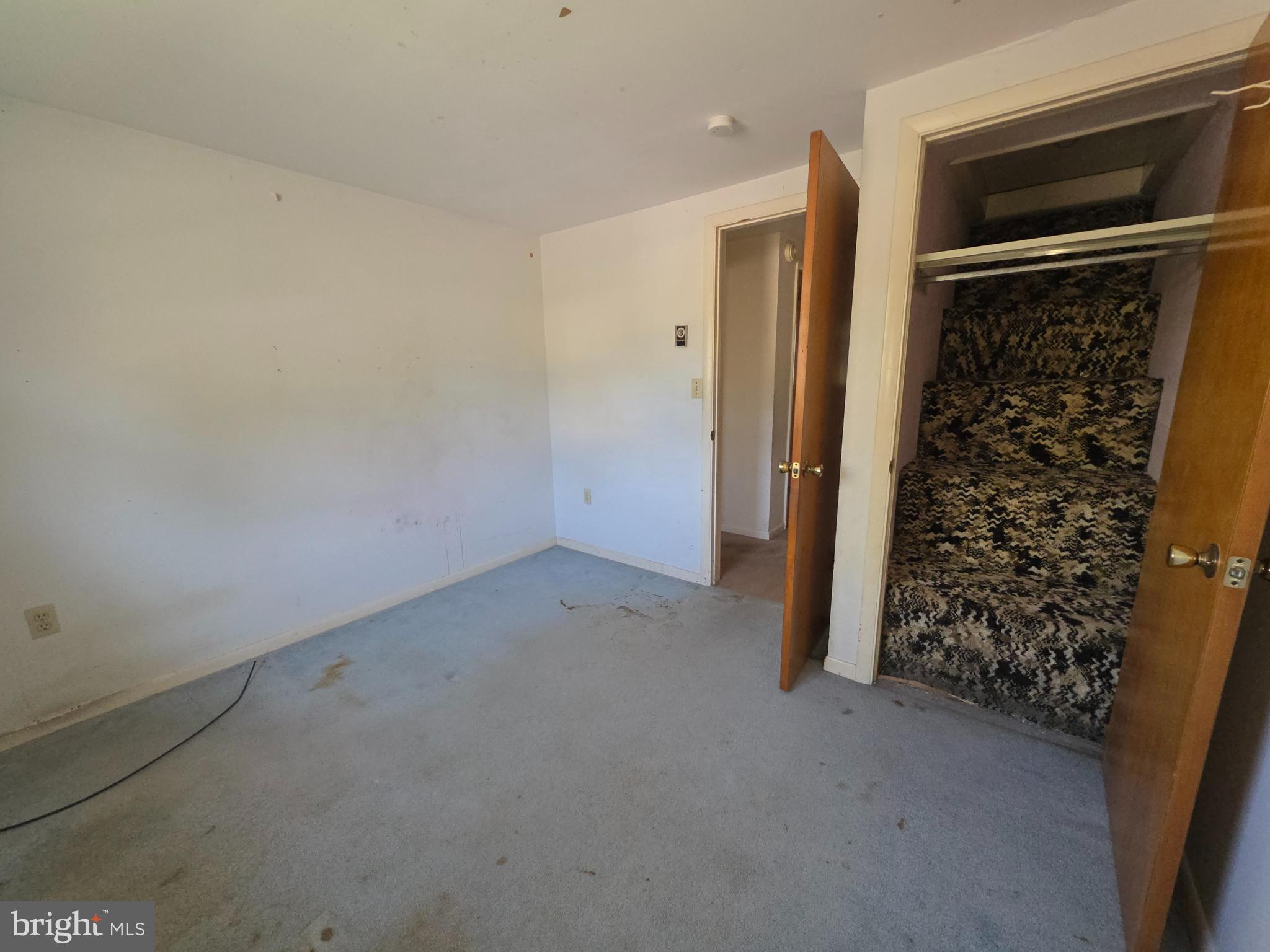 AKRON BOROUGH - Residential