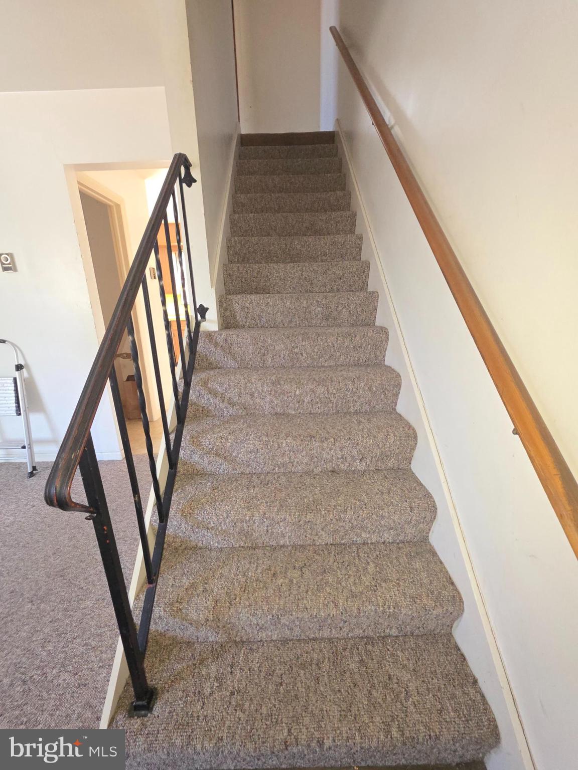 AKRON BOROUGH - Residential