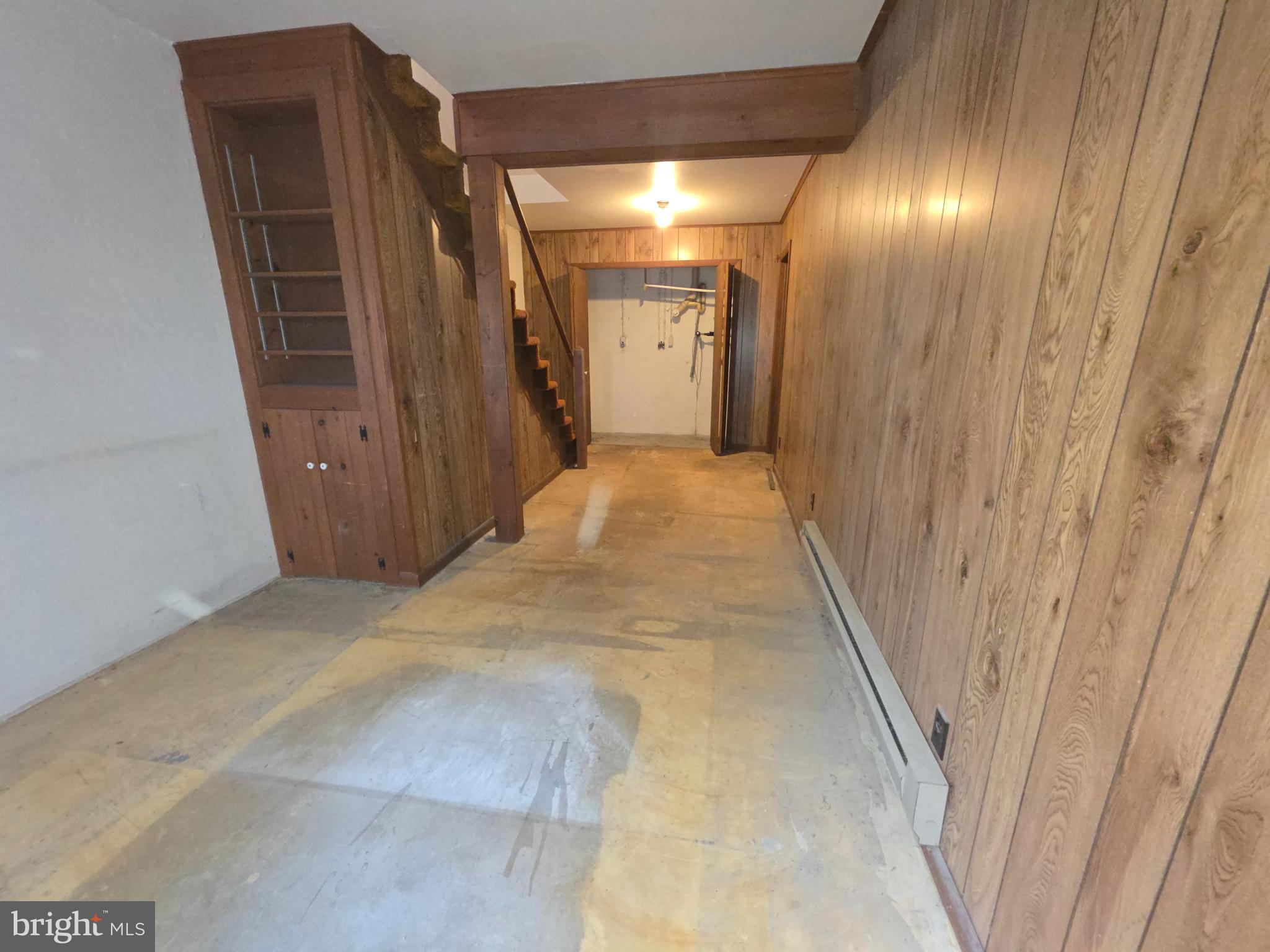 AKRON BOROUGH - Residential