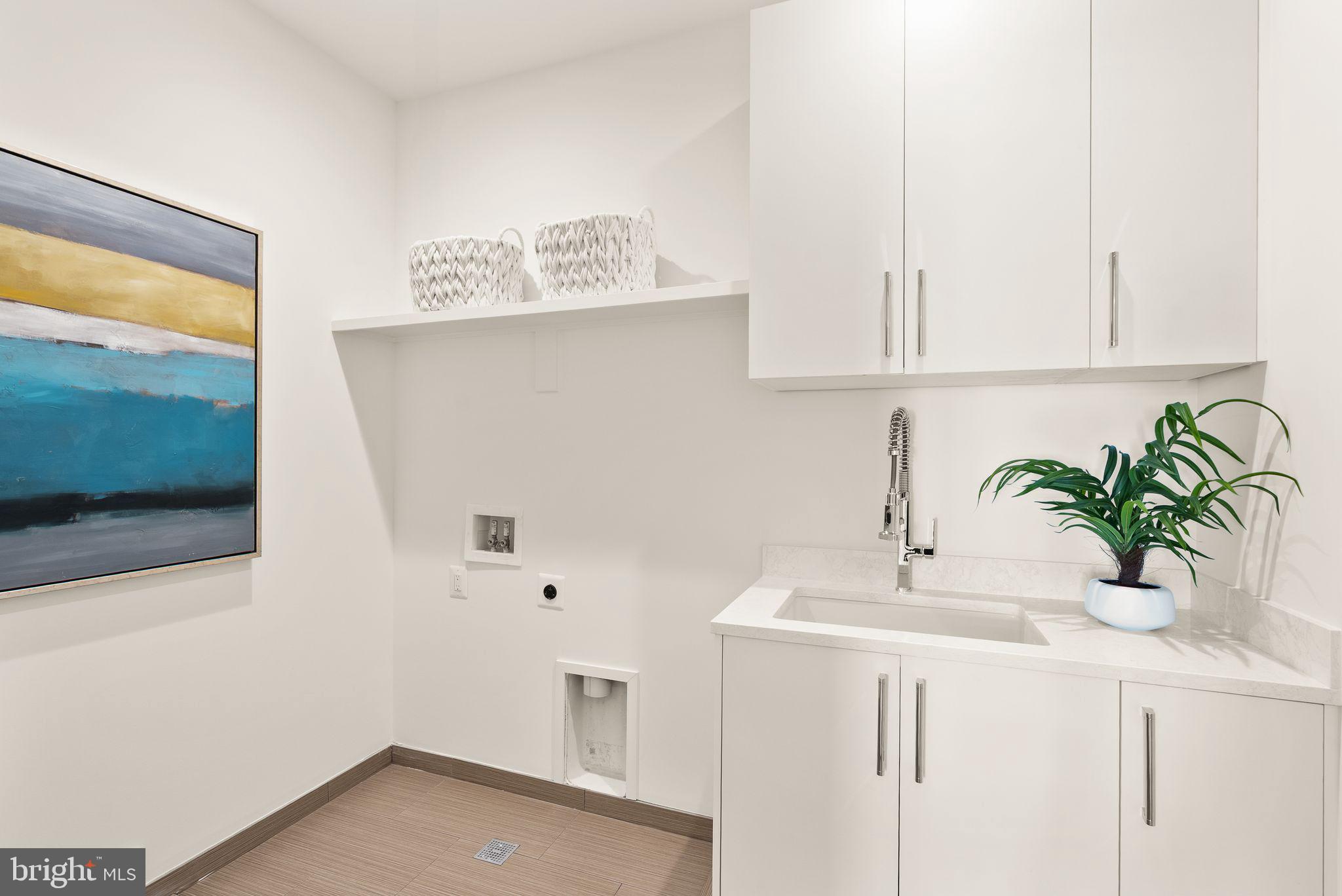 CLARENDON - Residential