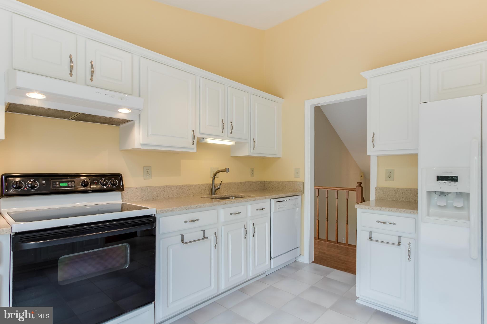 COUNTRYSIDE - Residential