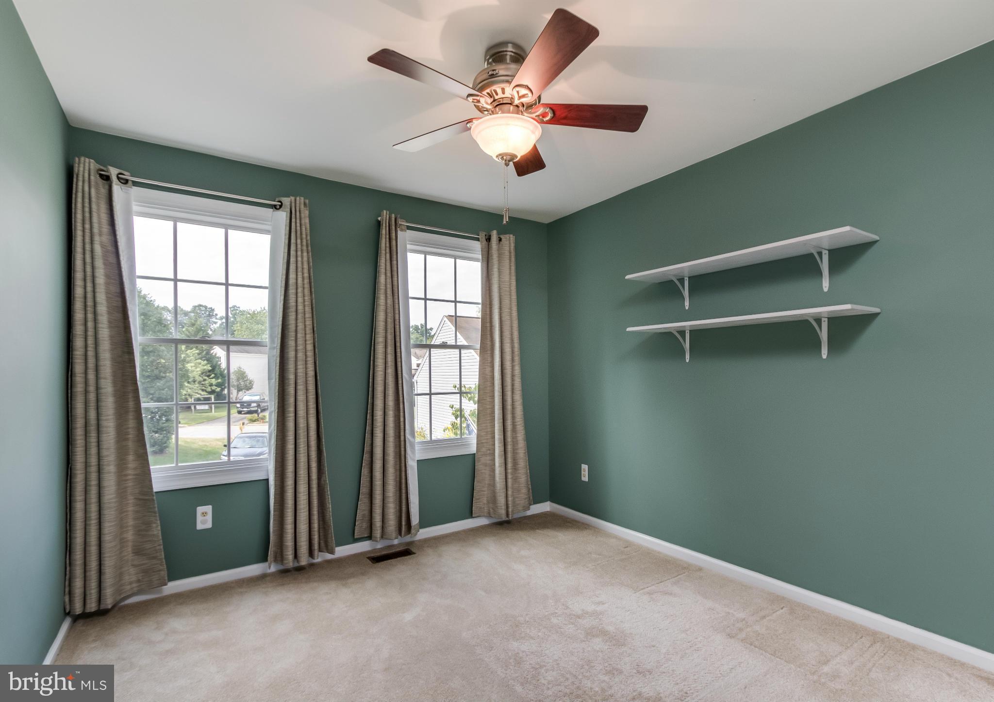 COUNTRYSIDE - Residential