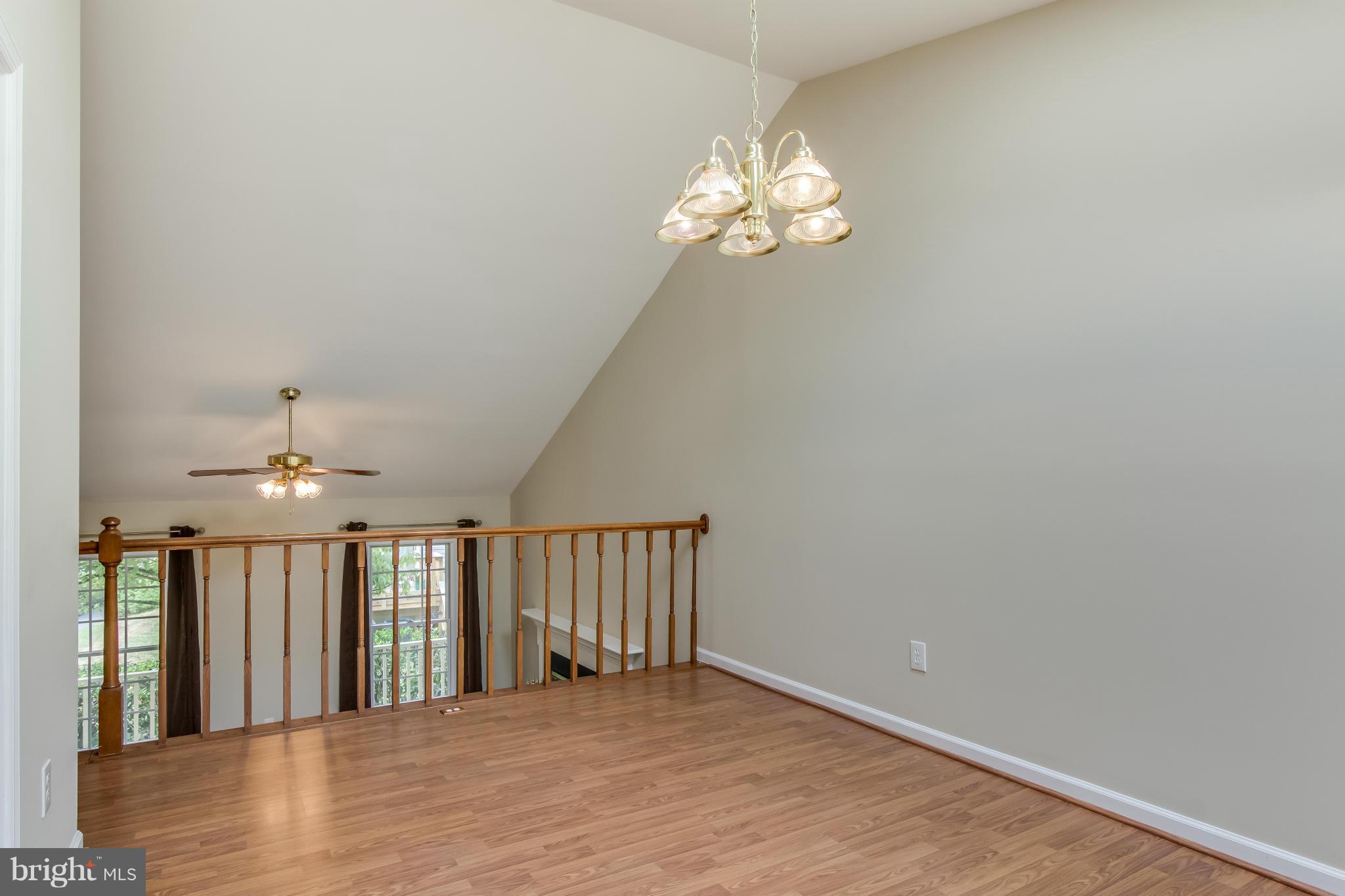 COUNTRYSIDE - Residential