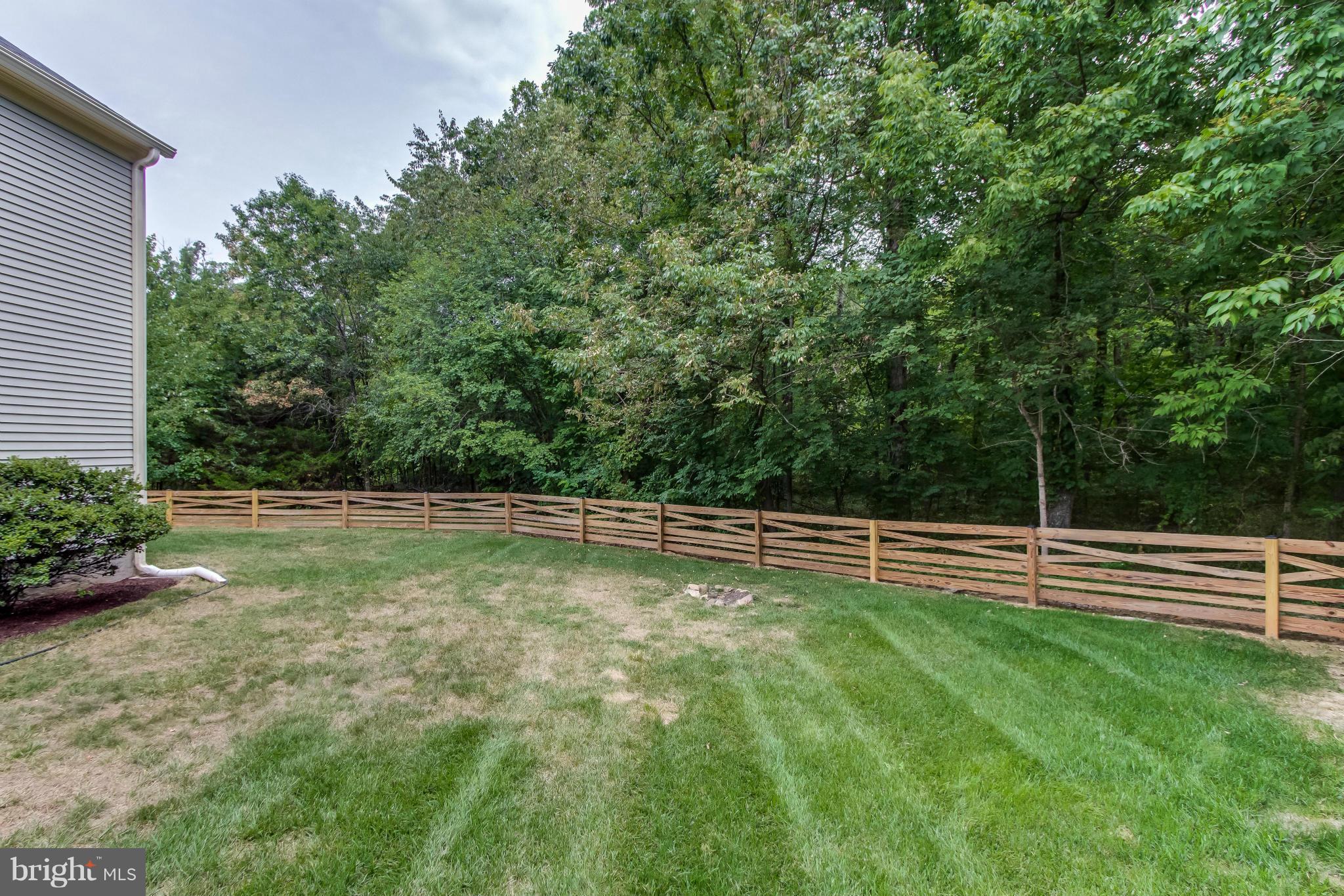 COUNTRYSIDE - Residential