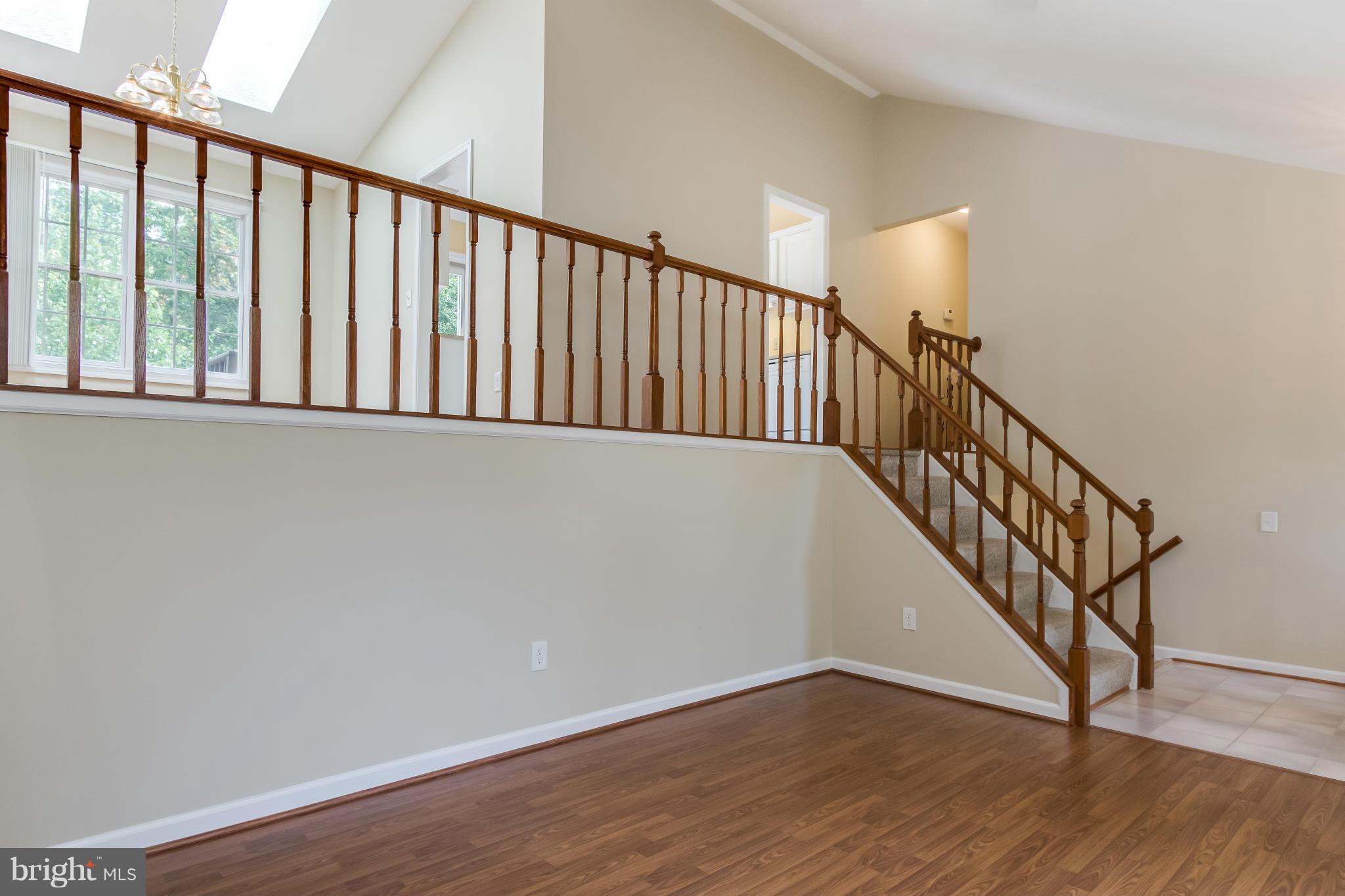 COUNTRYSIDE - Residential