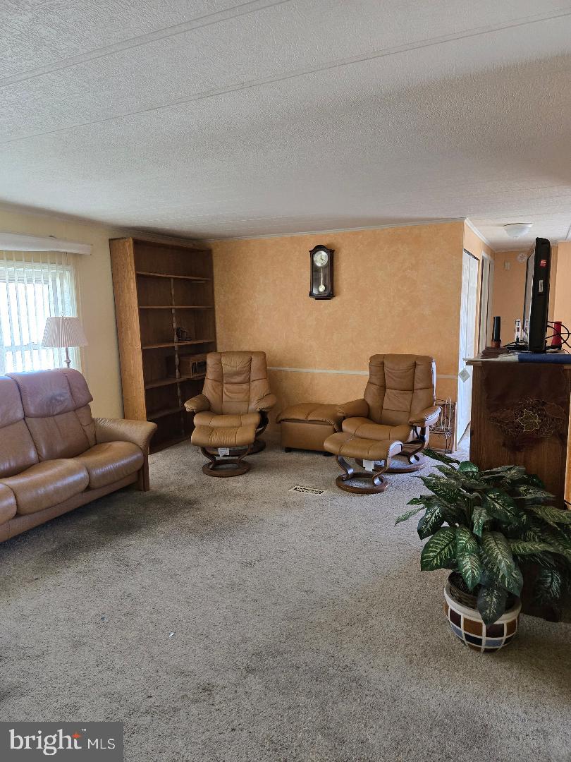 NESHAMINY FALLS - Residential