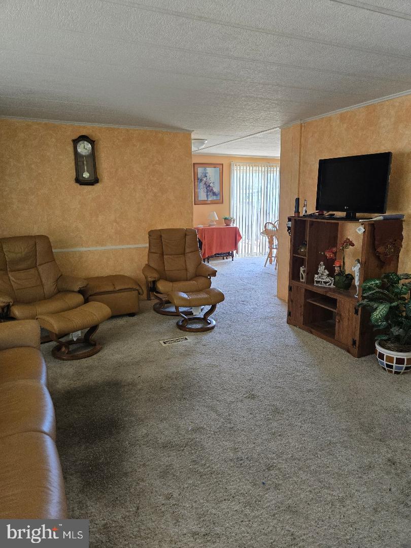 NESHAMINY FALLS - Residential