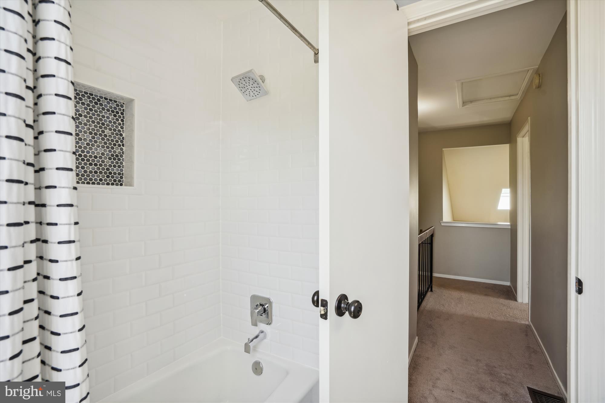 FRANKLIN FARM - Residential Lease