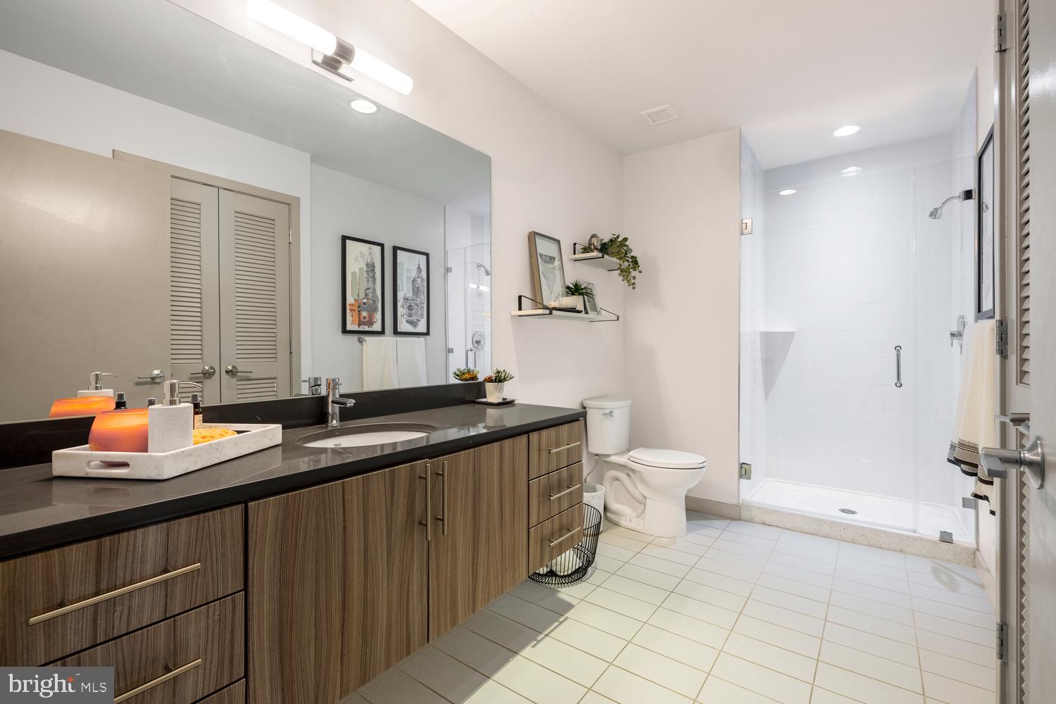 WASHINGTON SQ - Residential Lease