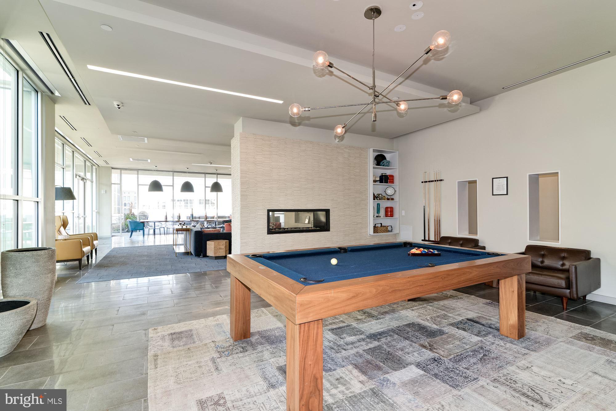 WASHINGTON SQ - Residential Lease