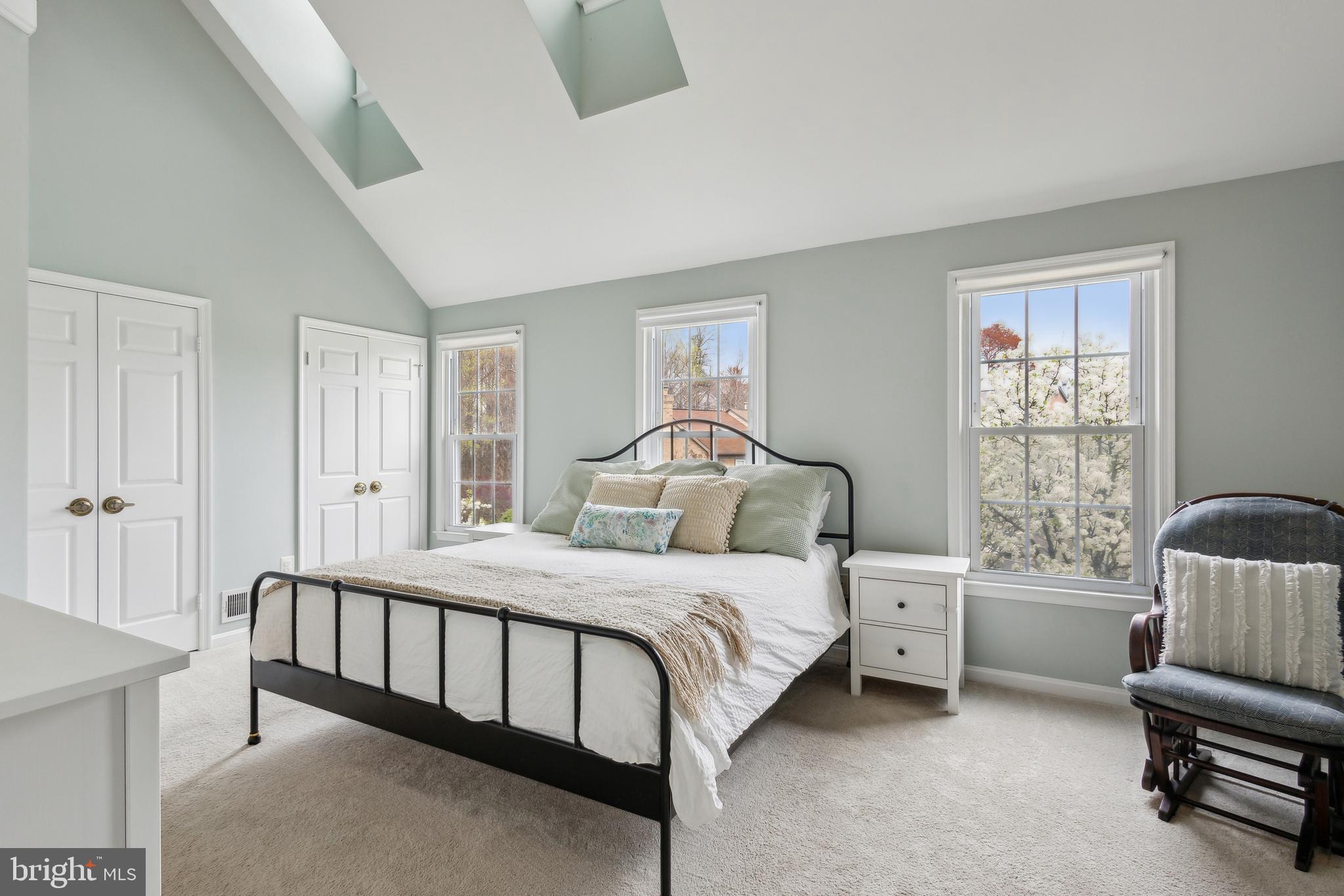 KINGSTOWNE - Residential Lease