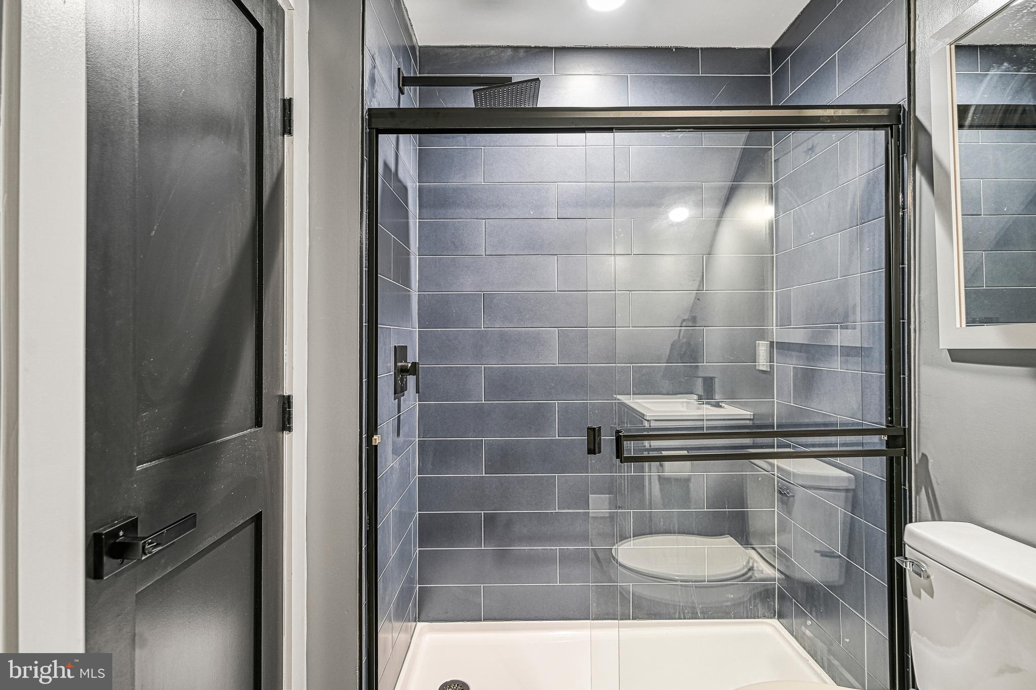 THALIA SHORES - Residential