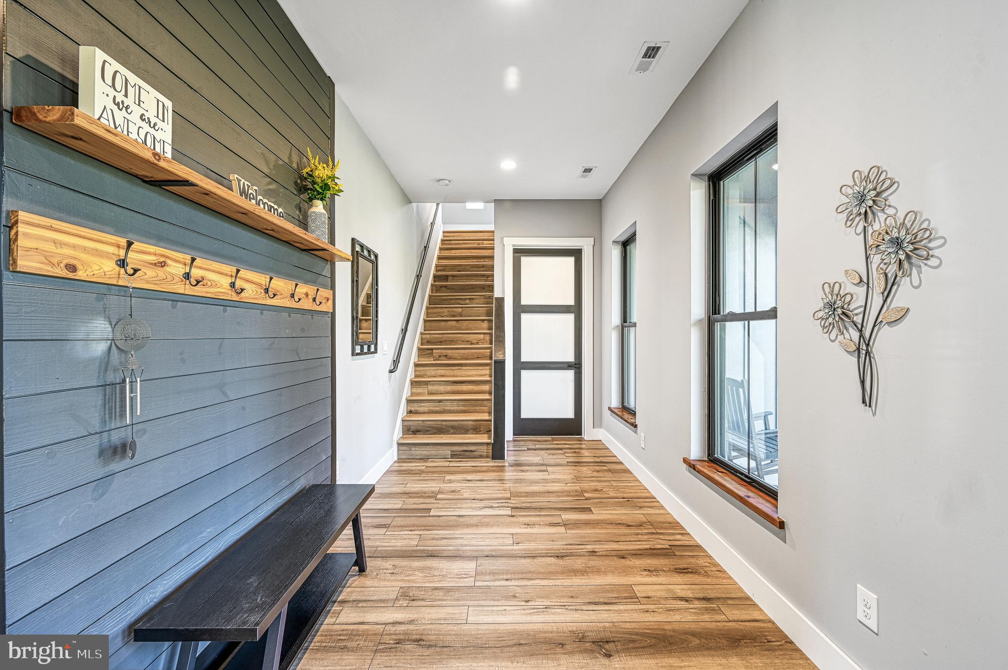 THALIA SHORES - Residential