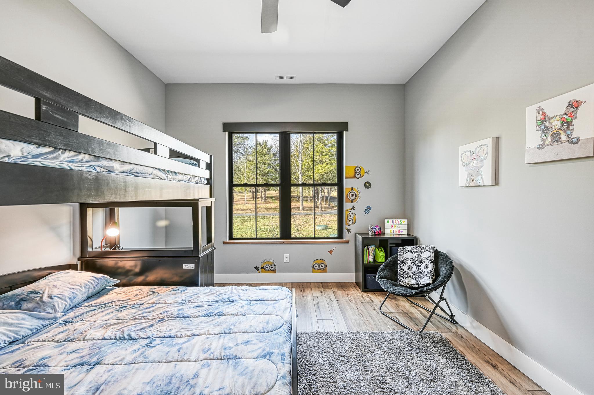 THALIA SHORES - Residential