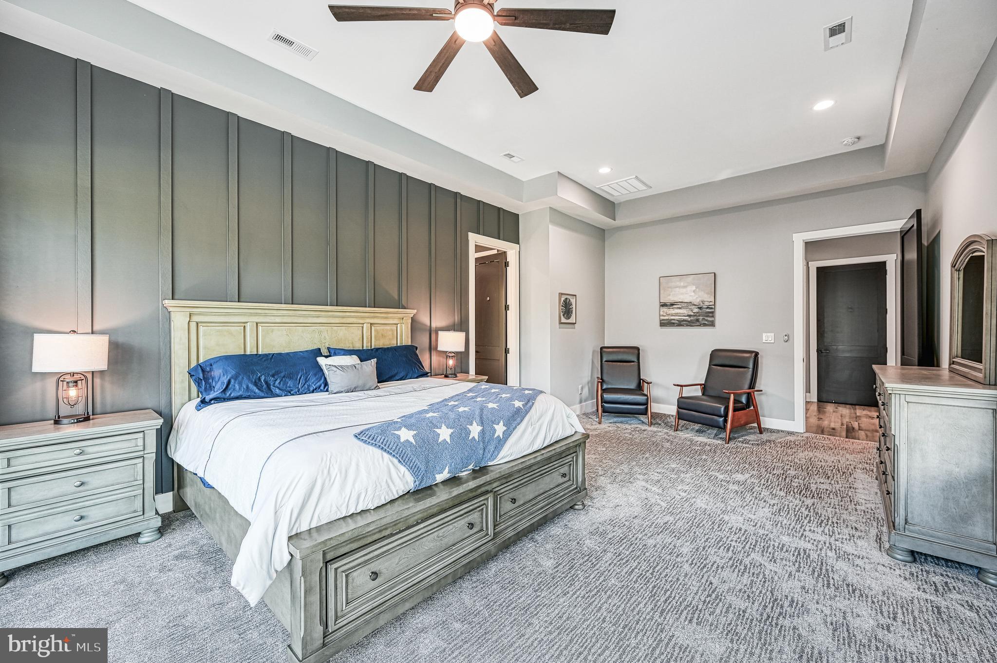 THALIA SHORES - Residential