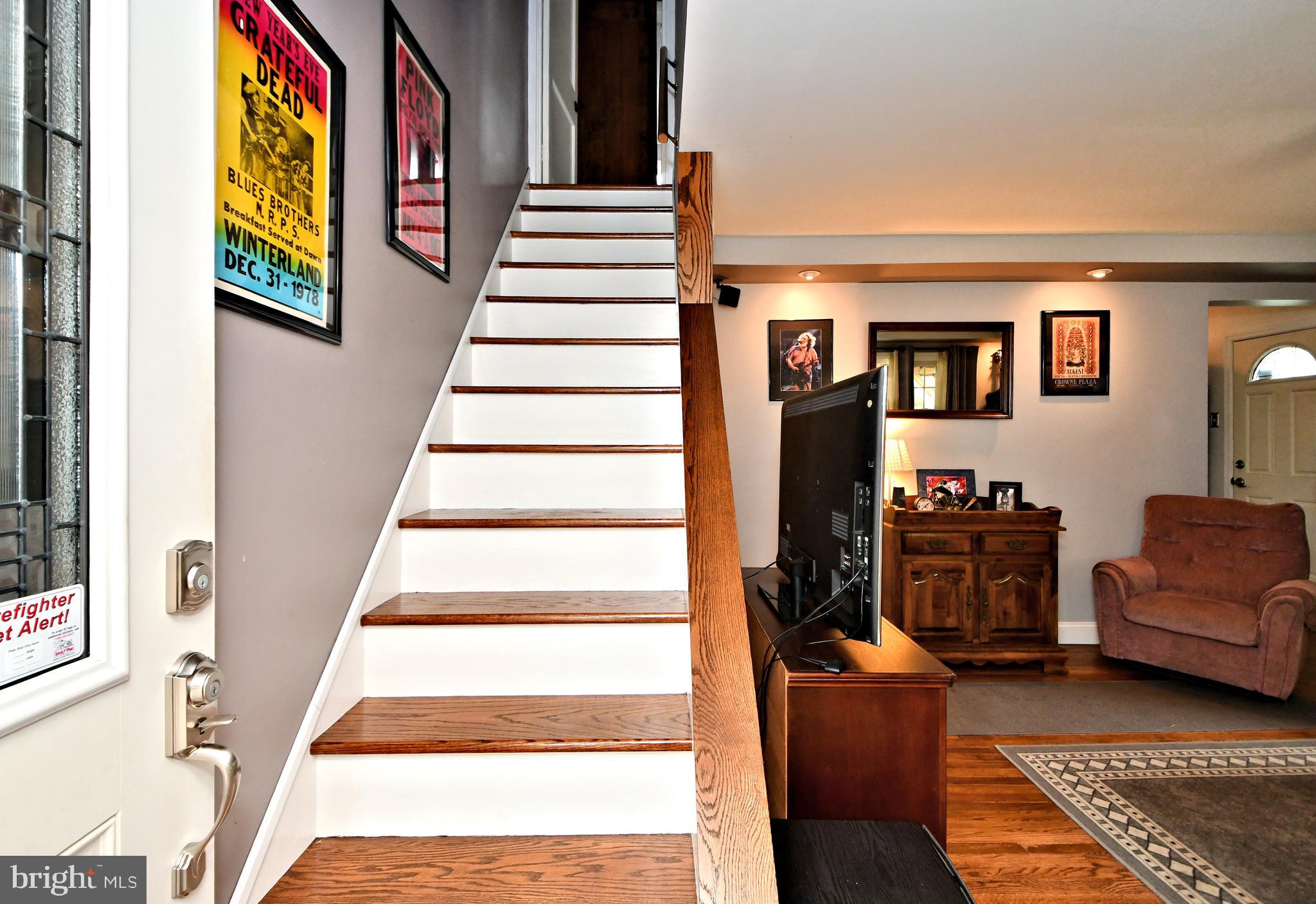 WYOMISSING HILLS - Residential