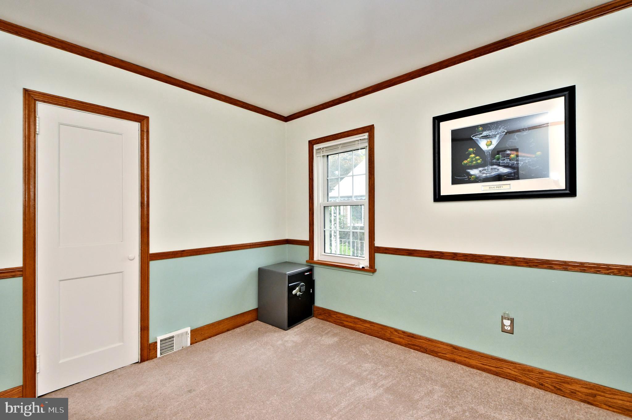 WYOMISSING HILLS - Residential