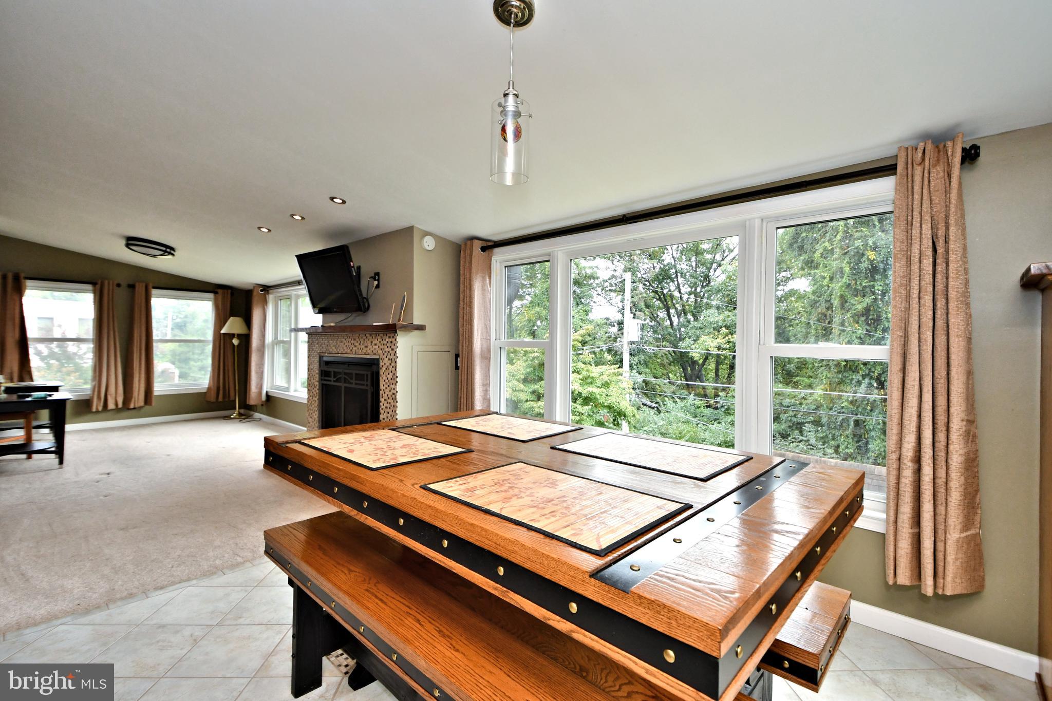 WYOMISSING HILLS - Residential