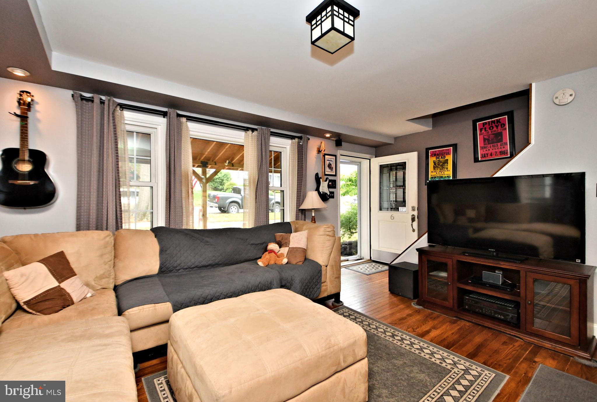 WYOMISSING HILLS - Residential