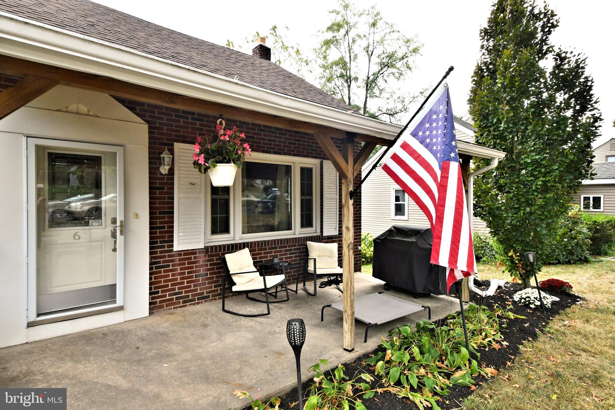 WYOMISSING HILLS - Residential