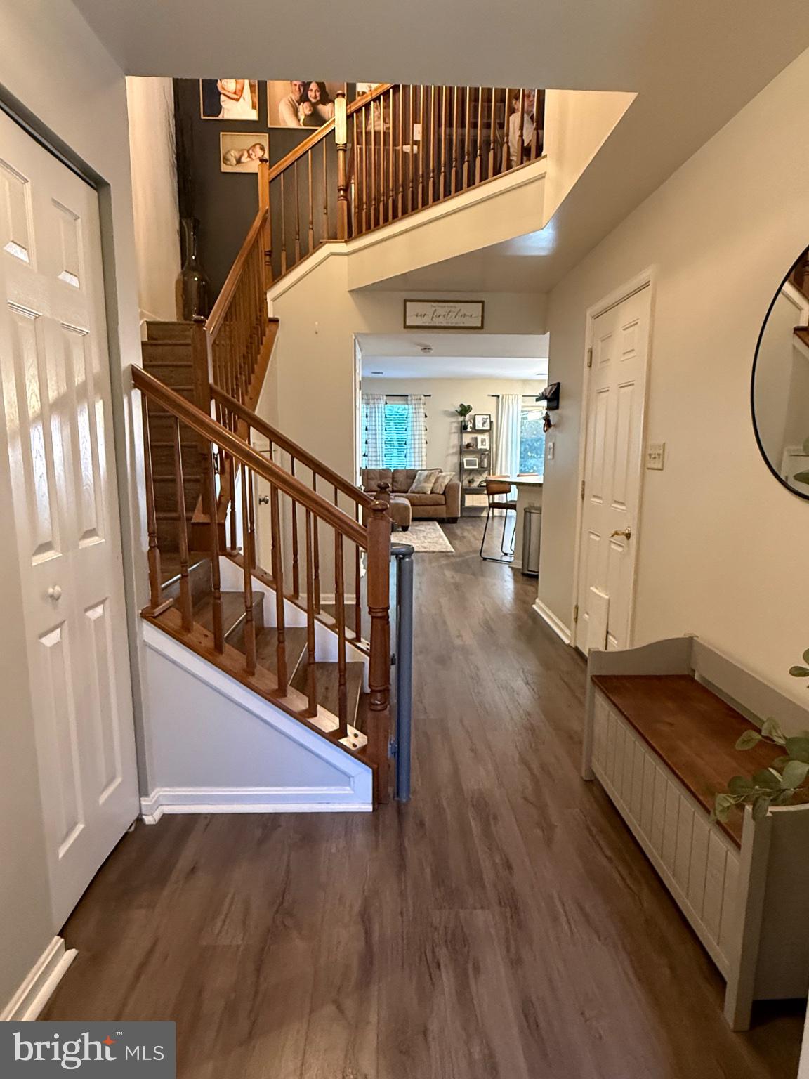 539 POND VIEW COURT