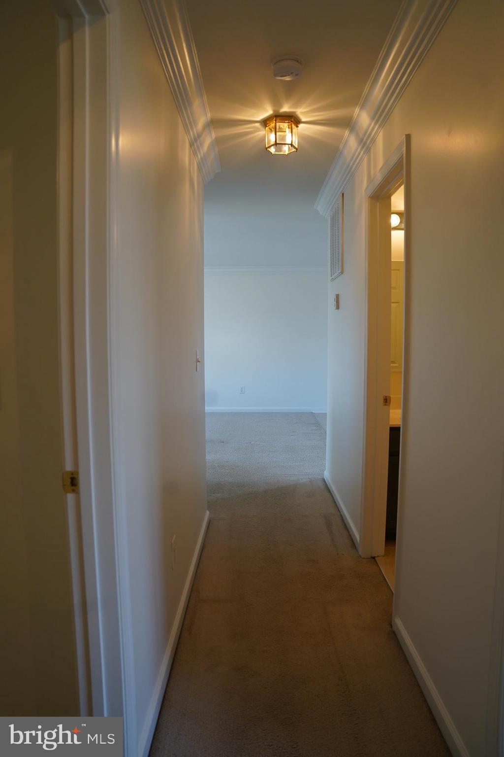 FOREST HEIGHTS - Residential Lease