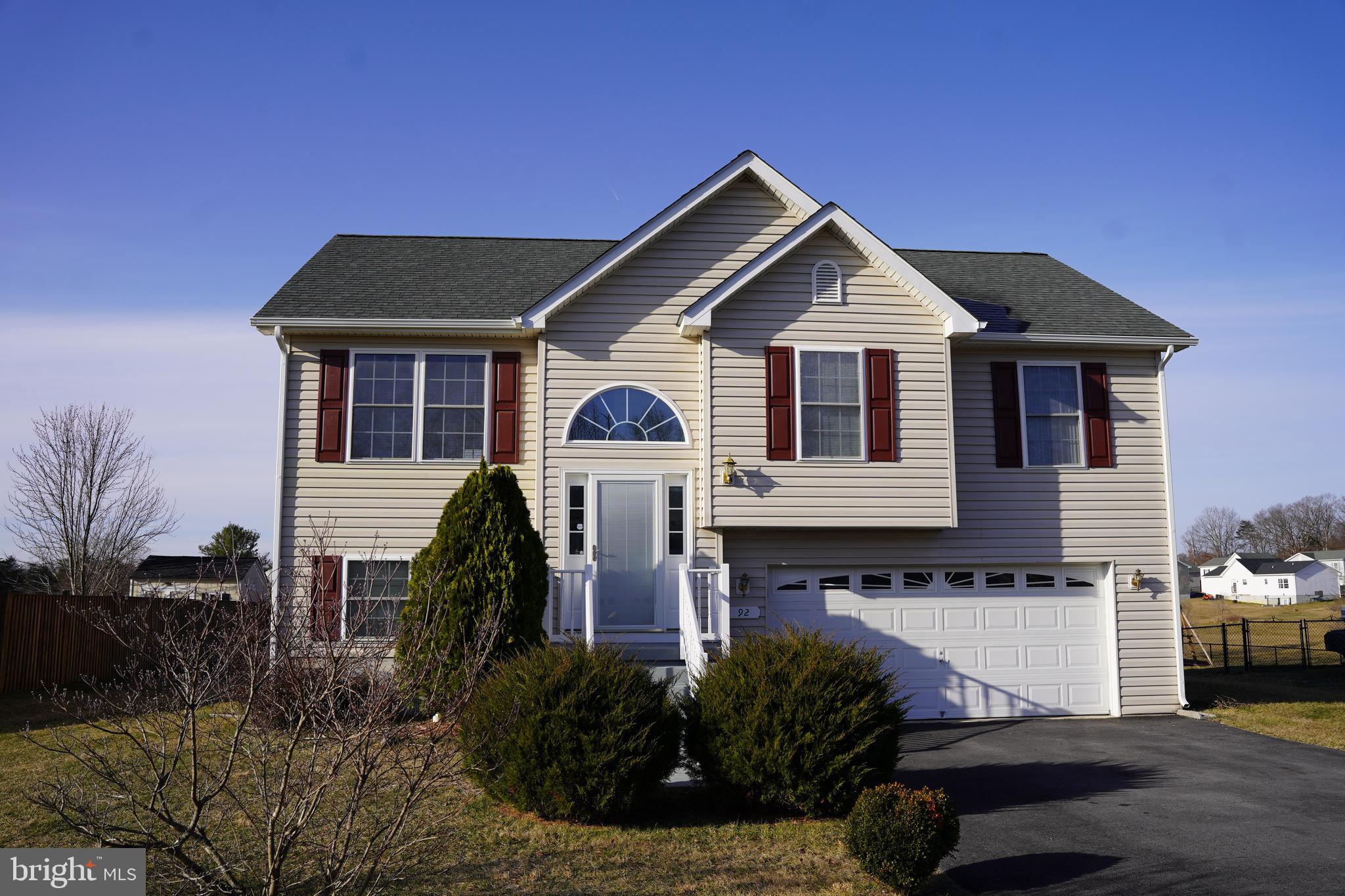 FOREST HEIGHTS - Residential Lease