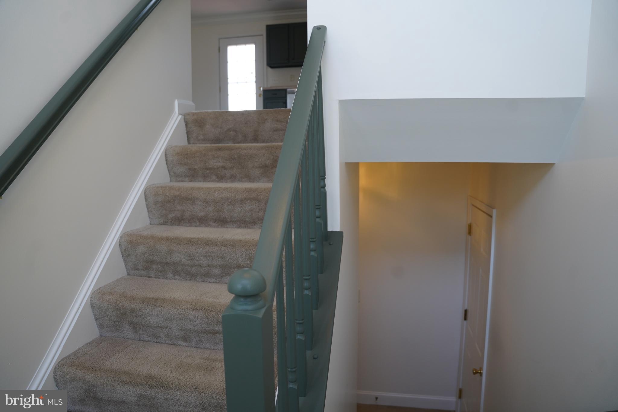 FOREST HEIGHTS - Residential Lease