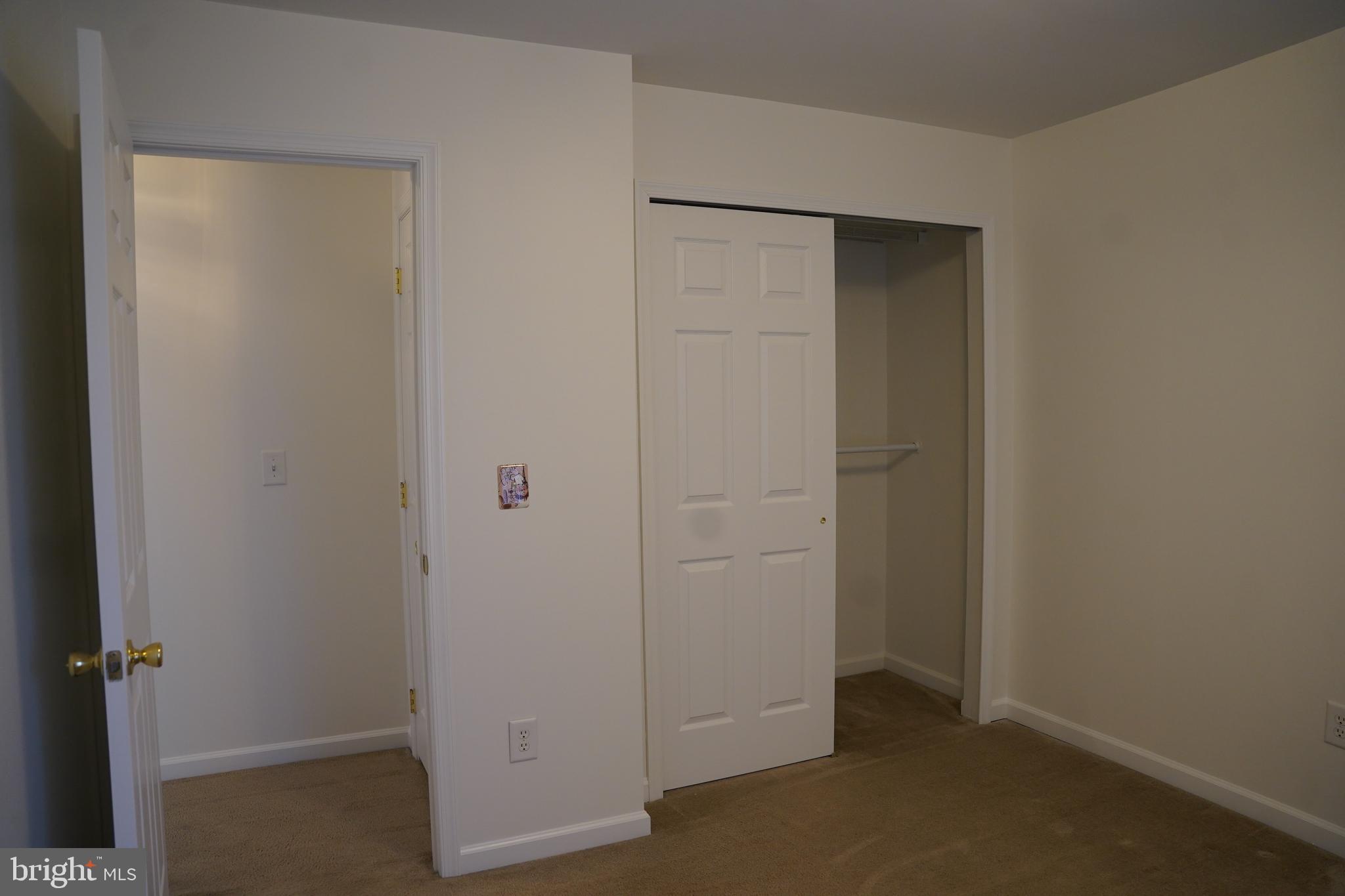 FOREST HEIGHTS - Residential Lease