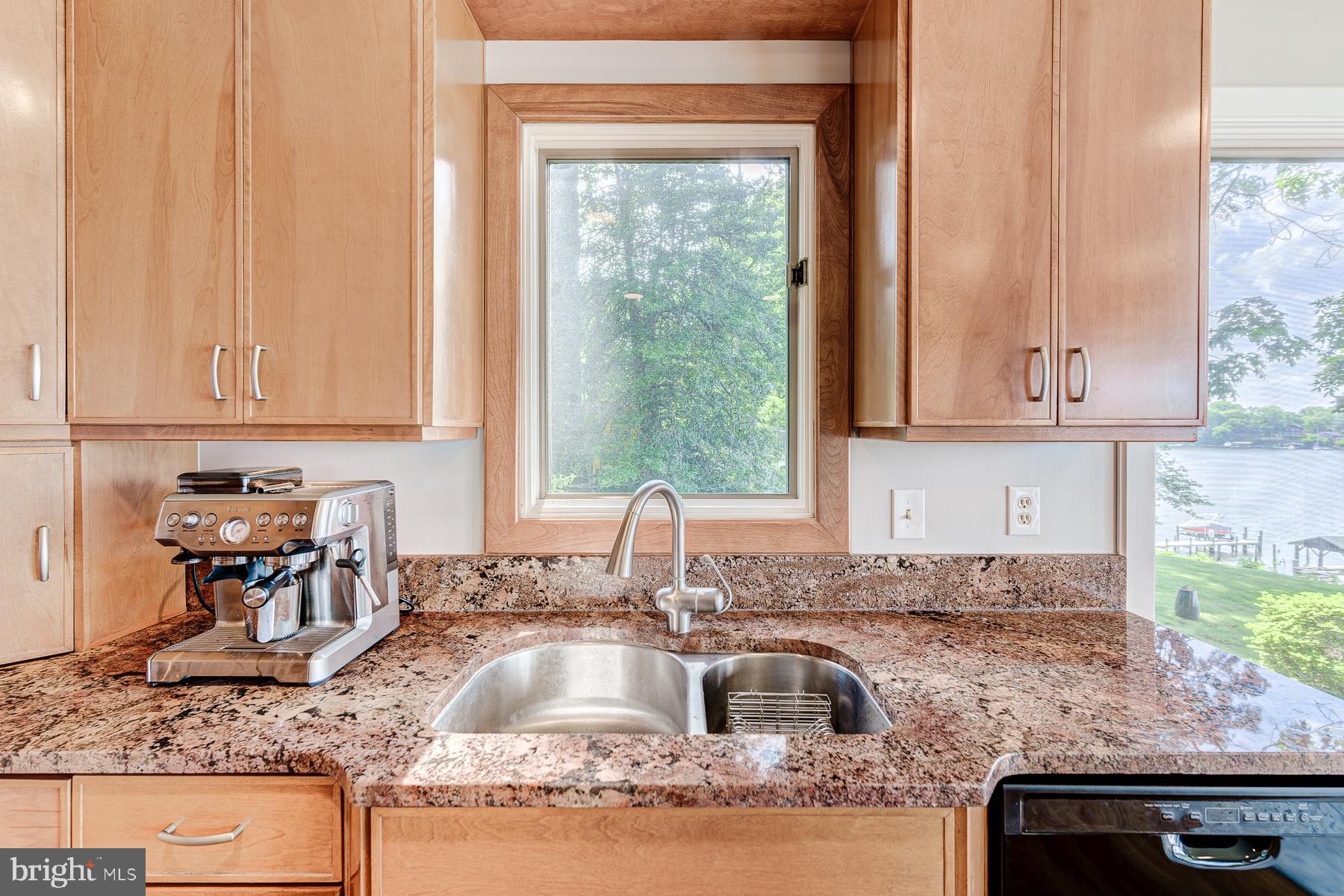 EDGEWATER BEACH - Residential