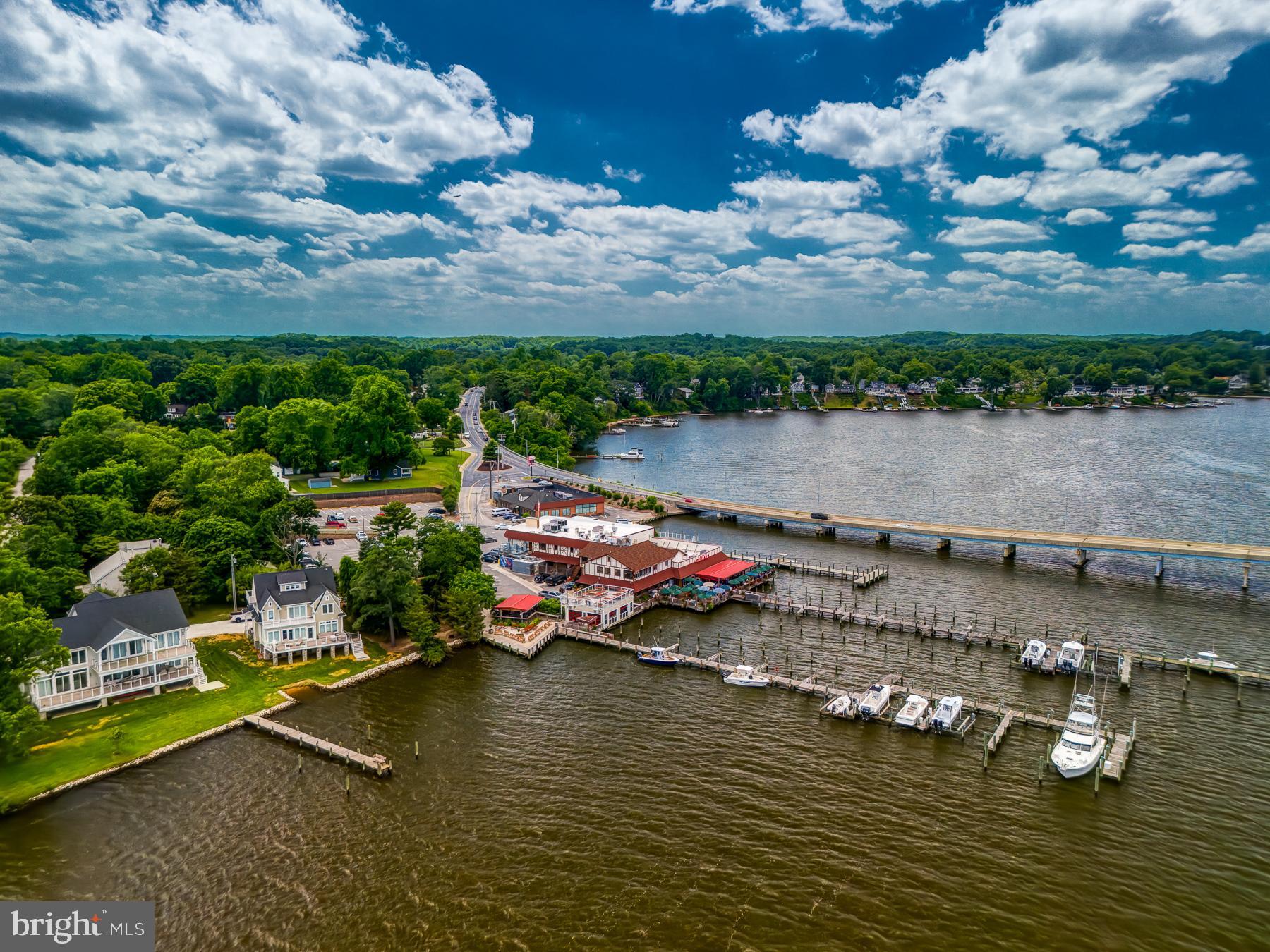 EDGEWATER BEACH - Residential