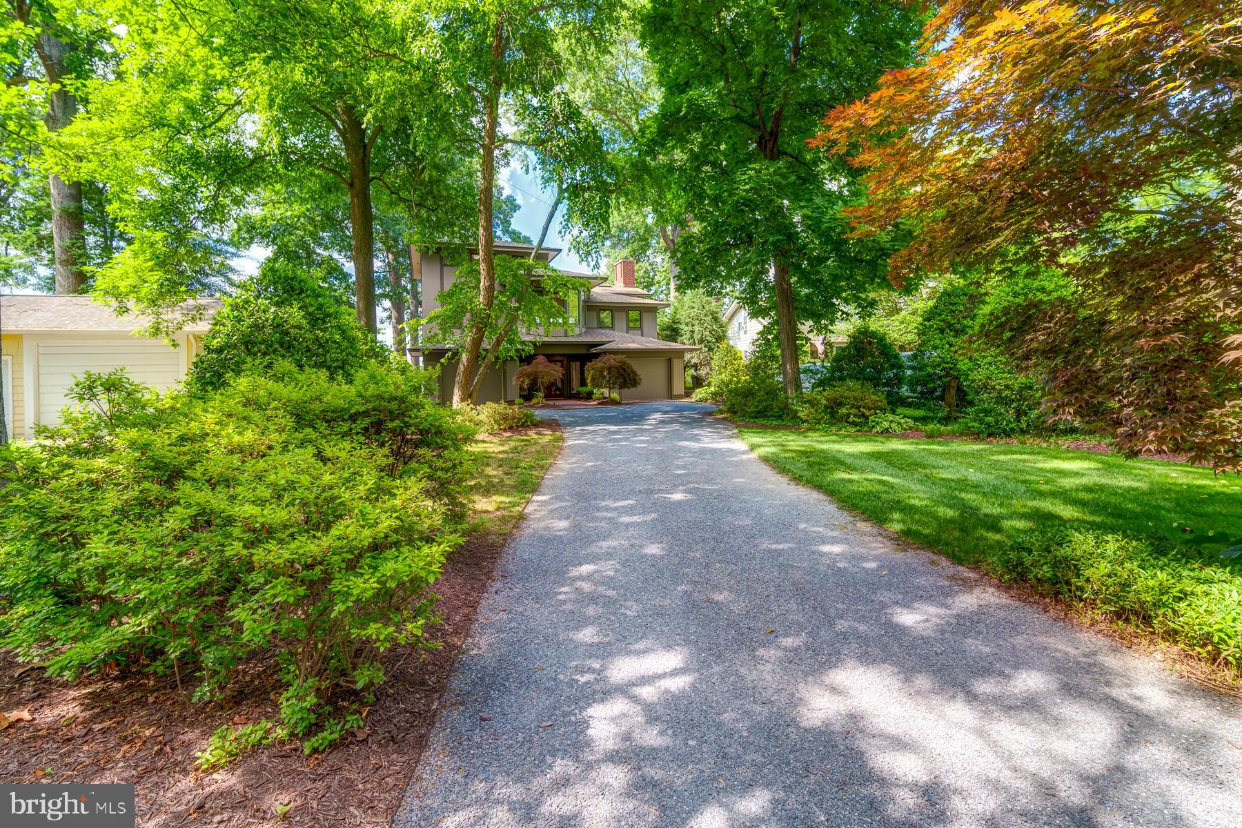 EDGEWATER BEACH - Residential